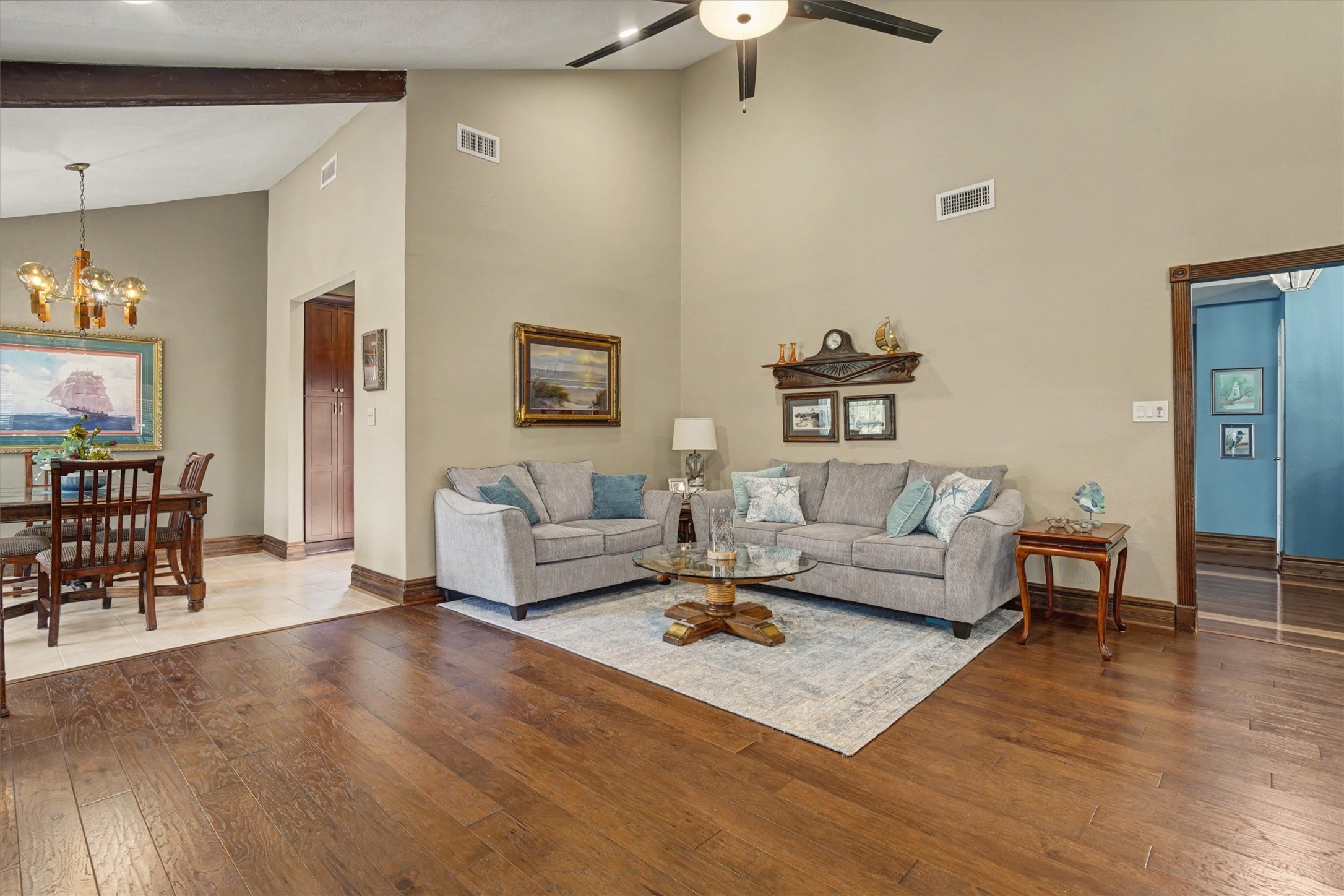 2205 Mission Street Property Photo 6