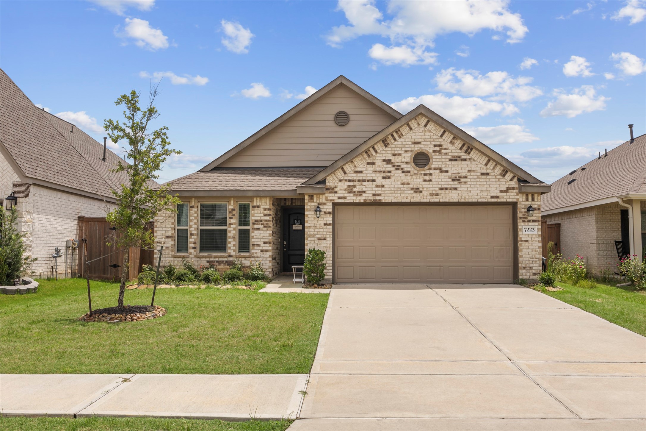 7222 Songlark Landing Court Property Photo 1
