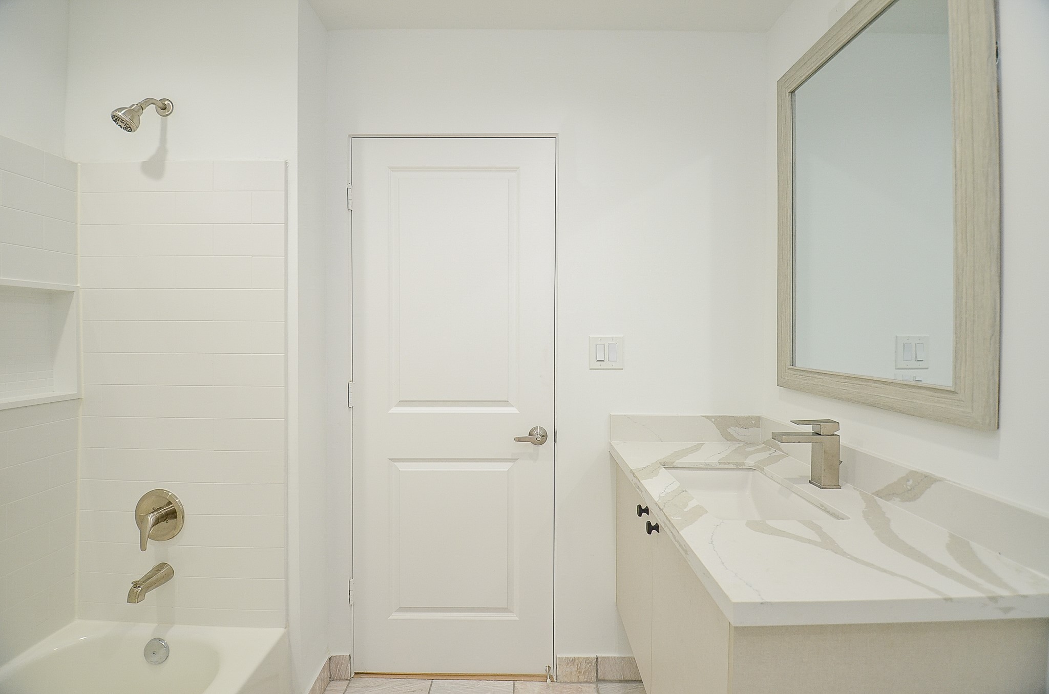 15000 S Richmond Avenue 4 Property Photo 18