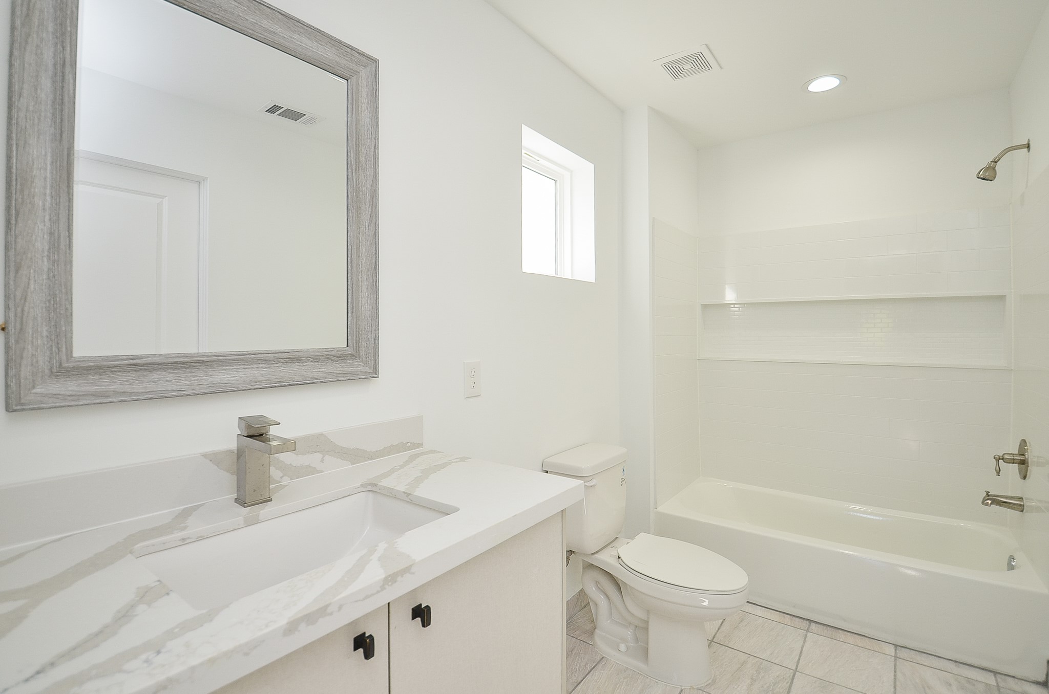 15000 S Richmond Avenue 4 Property Photo 20