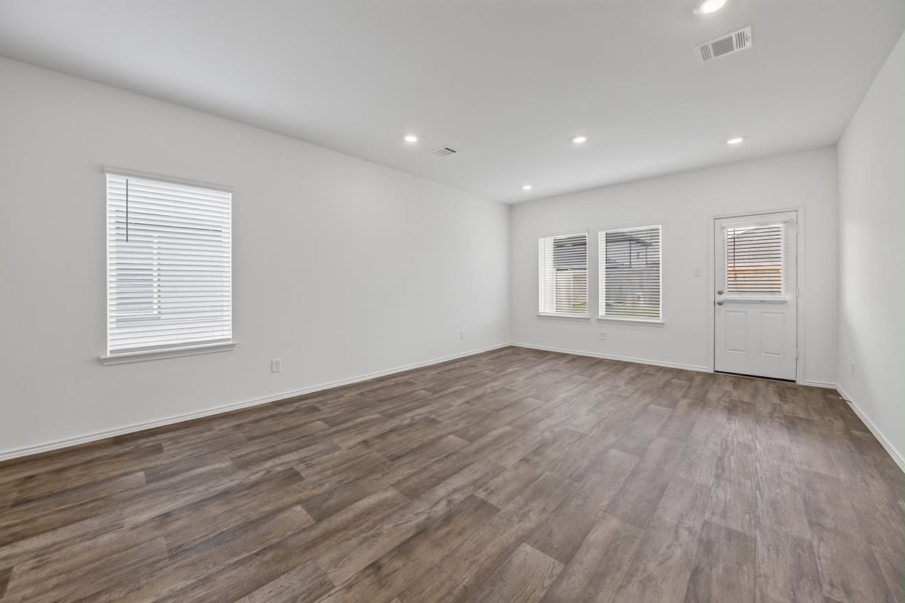 31430 Harp Ridge Drive Property Photo 5