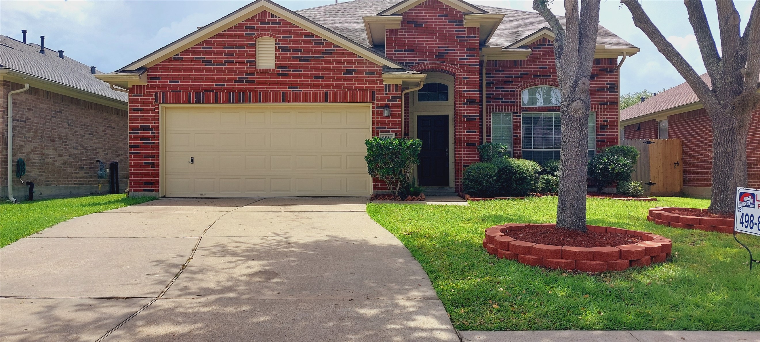 2711 Shallow Falls Court Property Photo 1