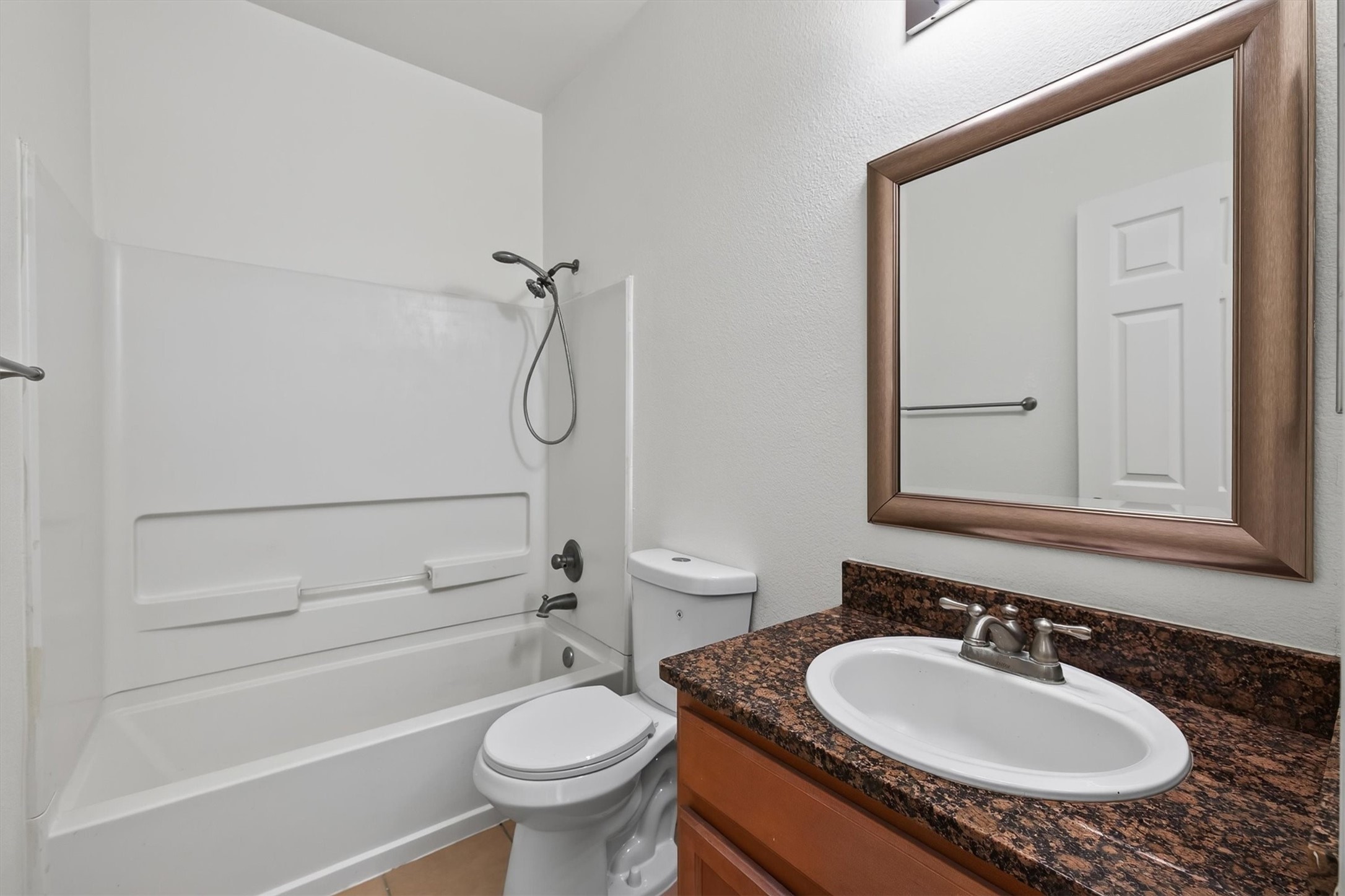 206 Unique Court Property Photo 41