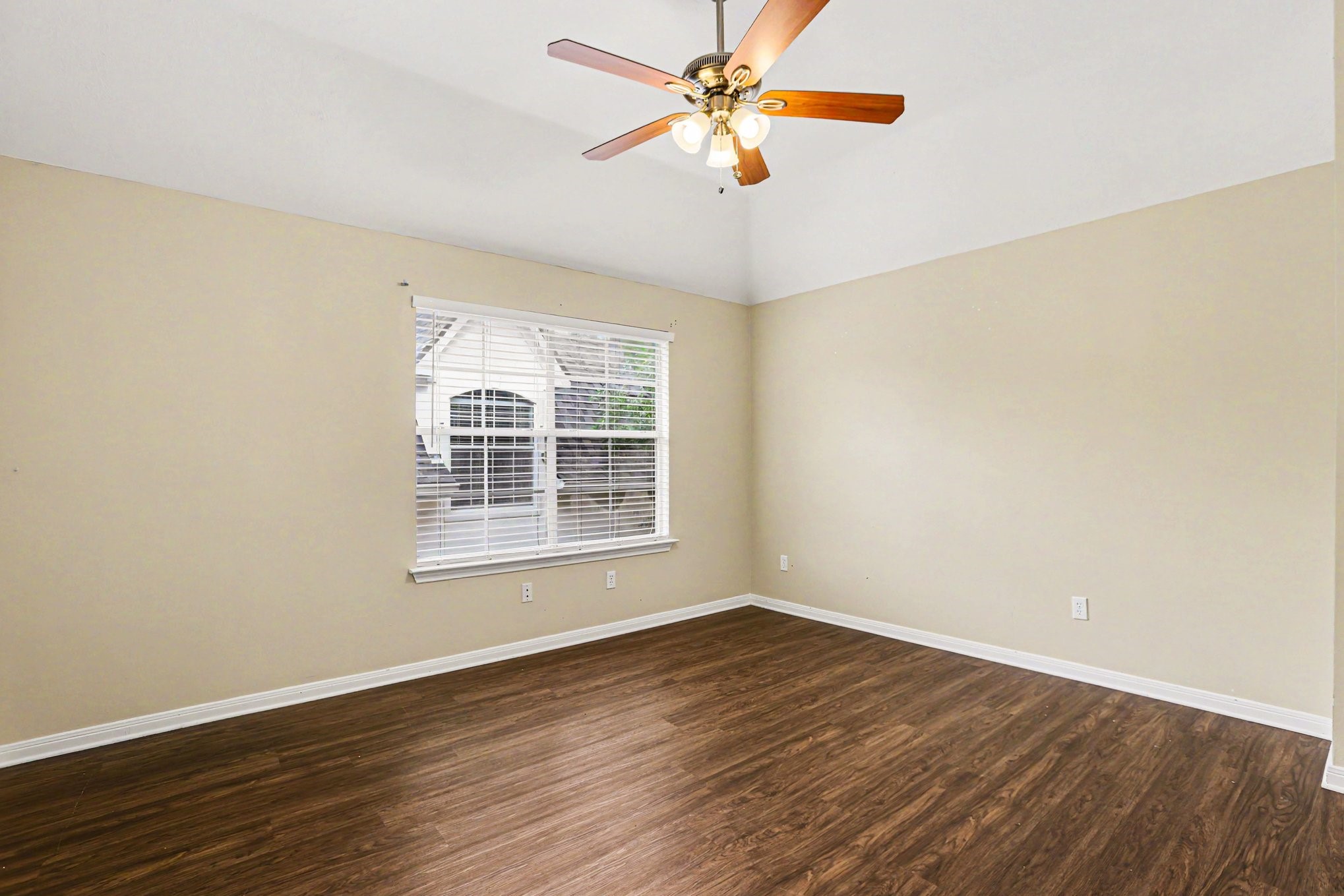 34 Watermill Place Property Photo 19