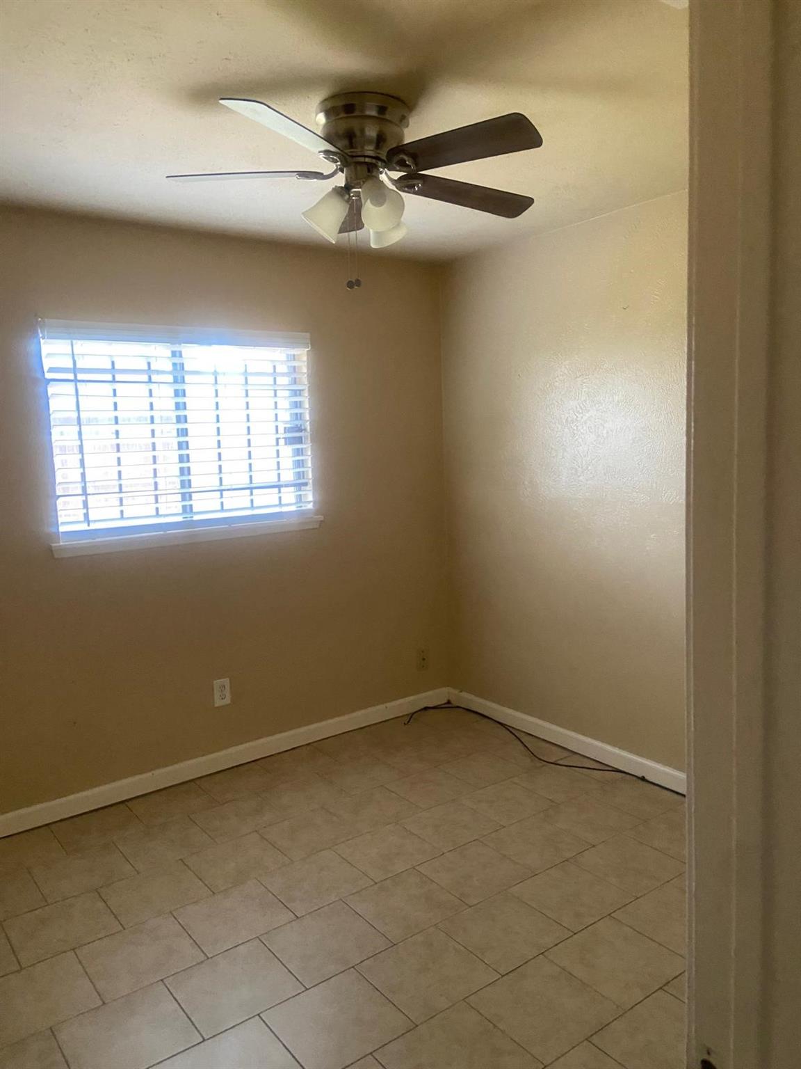 15607 Summer Briar Court, Houston Tx 77489 Property Photo 6