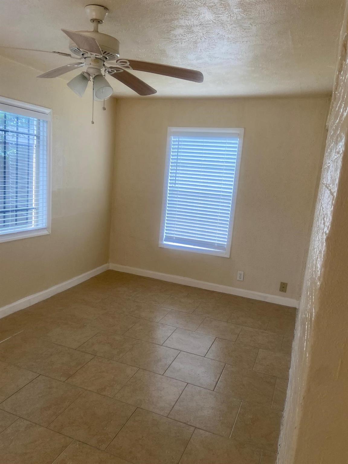 15607 Summer Briar Court, Houston Tx 77489 Property Photo 12