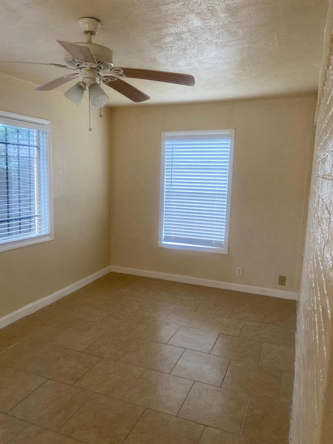 15607 Summer Briar Court Property Photo 13