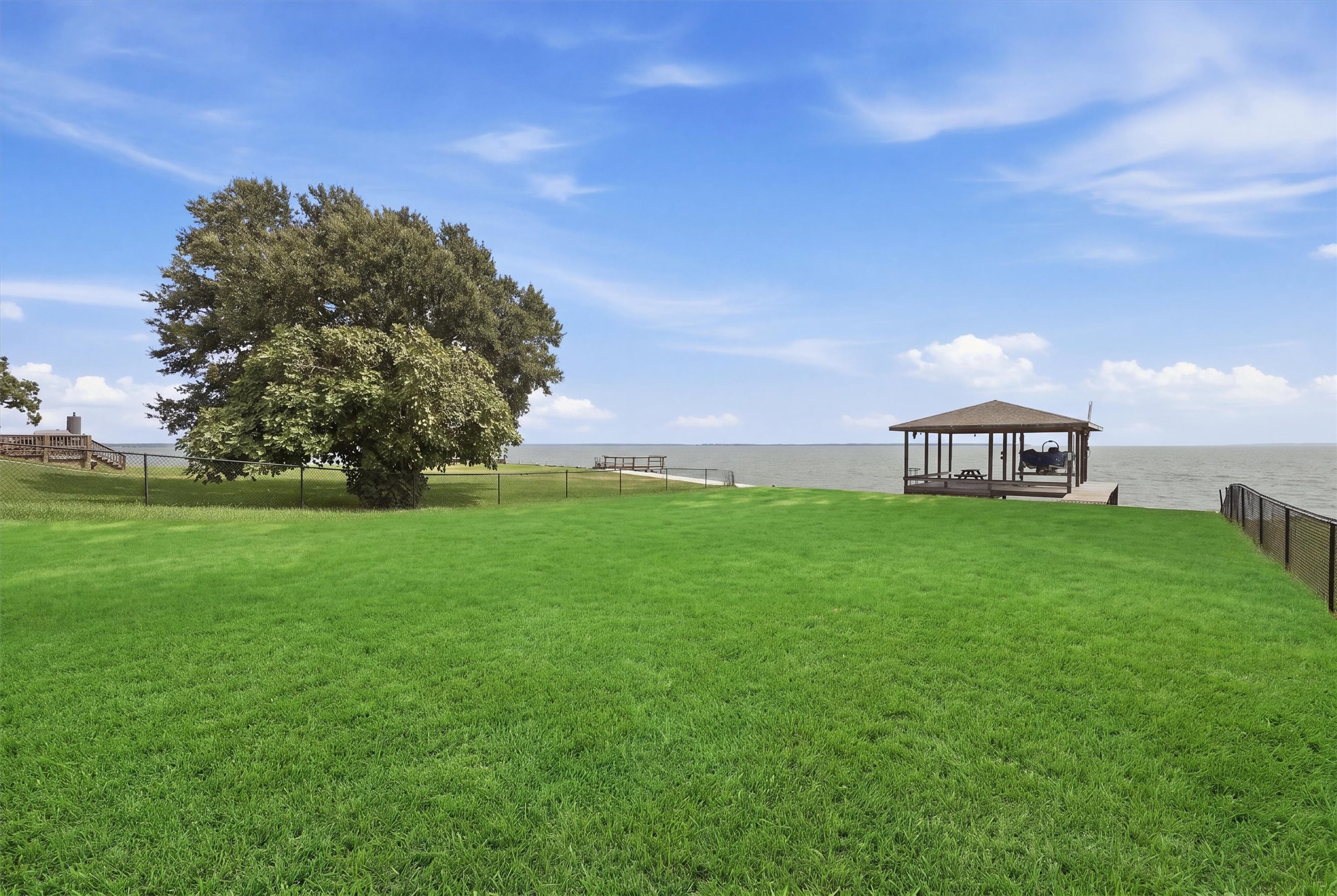 281 Fishermans Bend Drive Property Photo 24