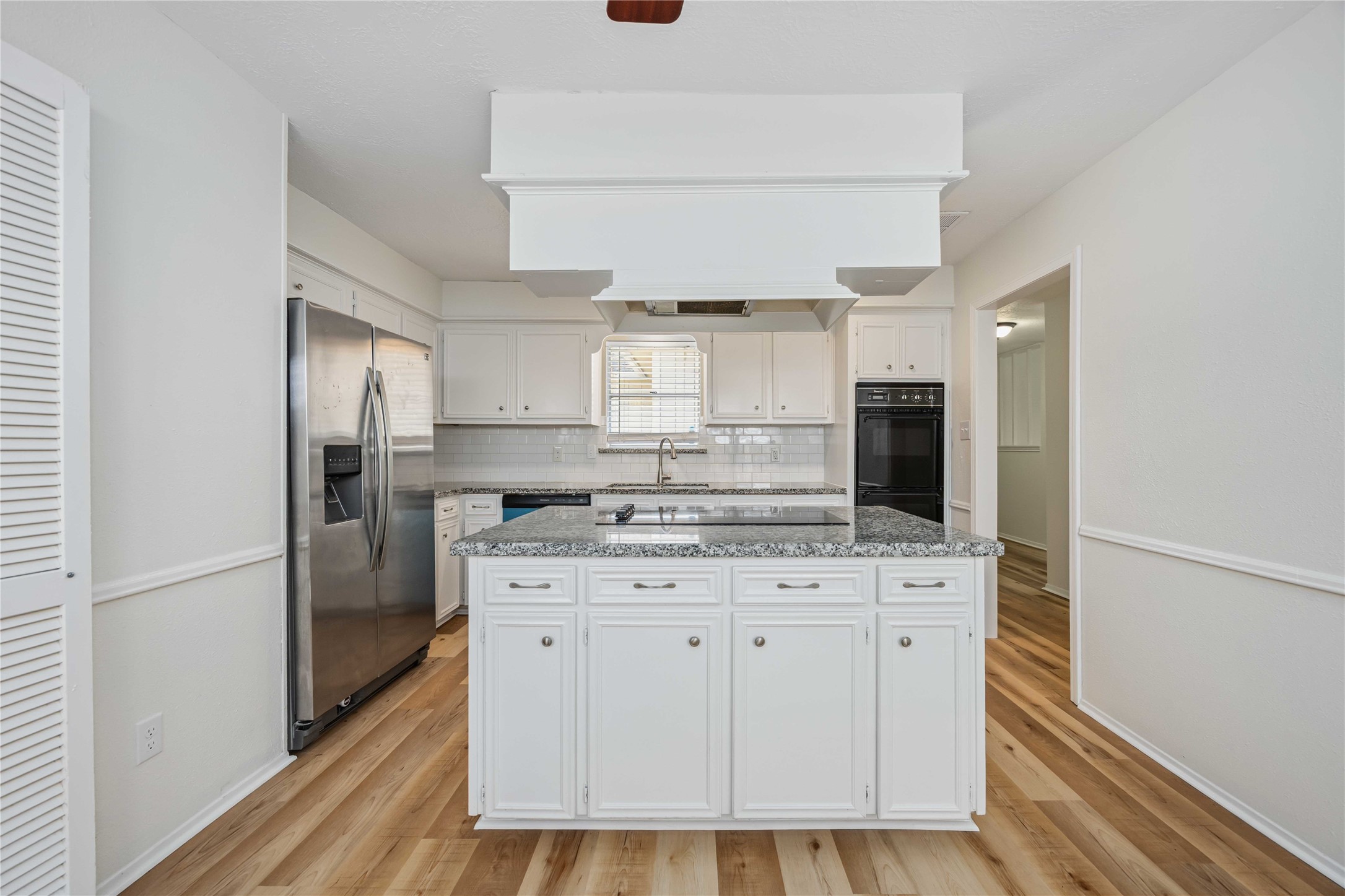 1002 Oxborough Drive Property Photo 15