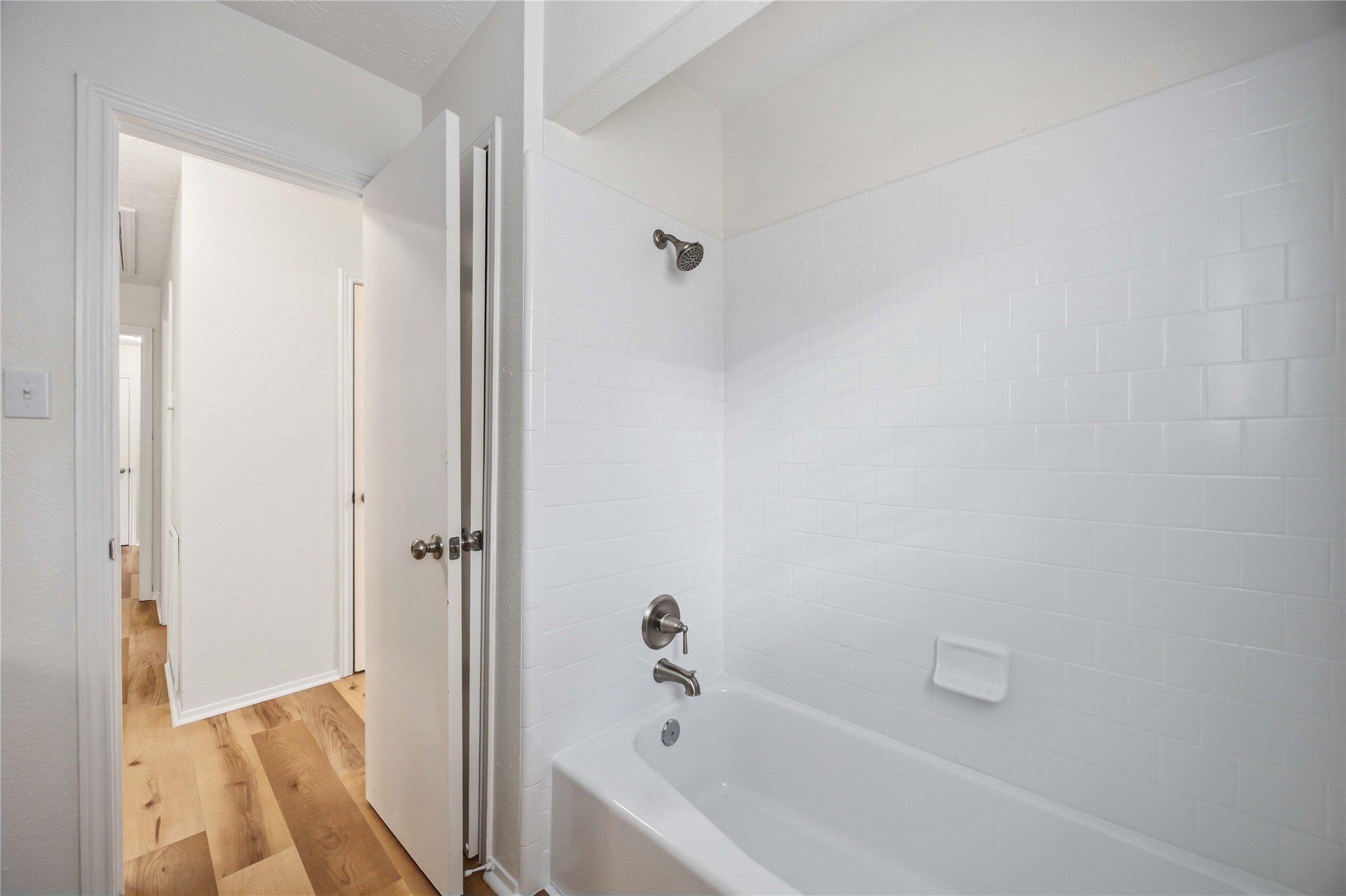 1002 Oxborough Drive Property Photo 26