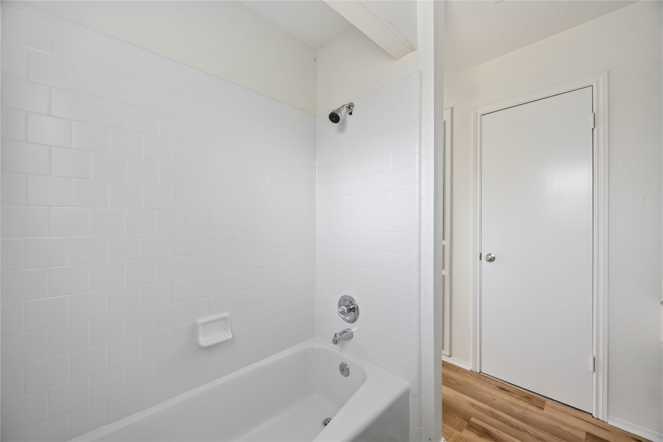 1002 Oxborough Drive Property Photo 32