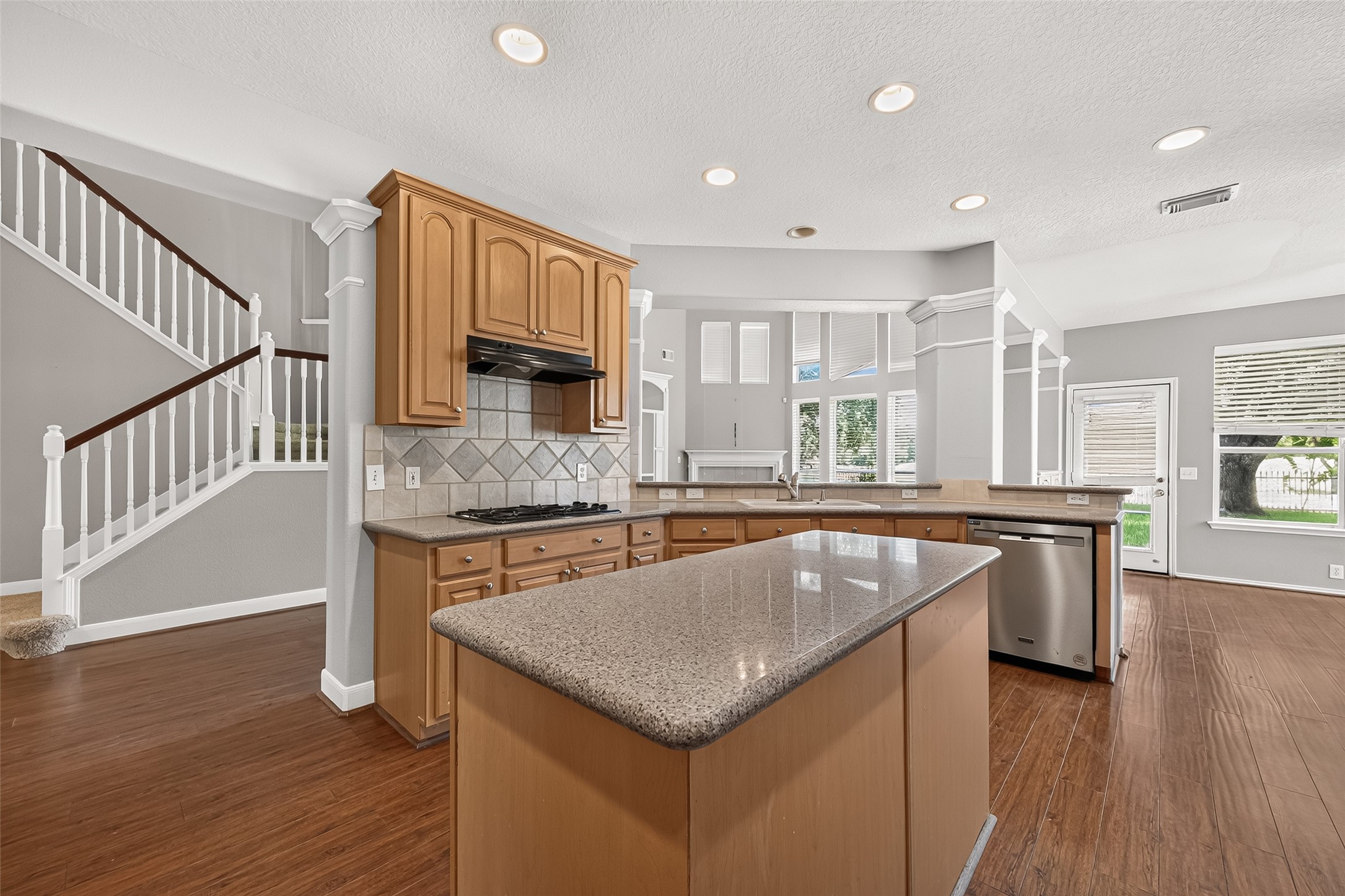 16411 Canyon Chase Drive Property Photo 19