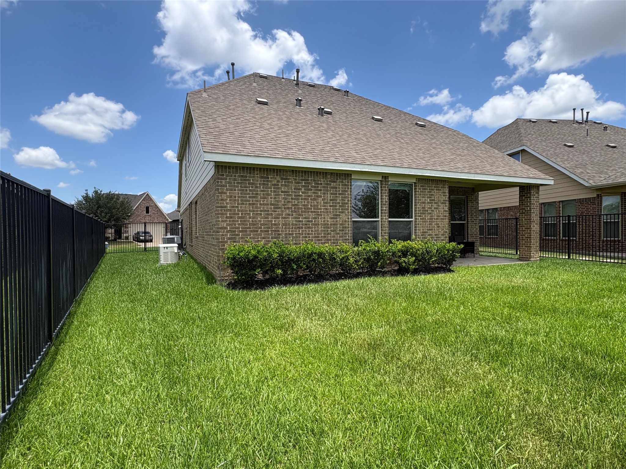 19903 Rojo Rock Lane Property Photo 17