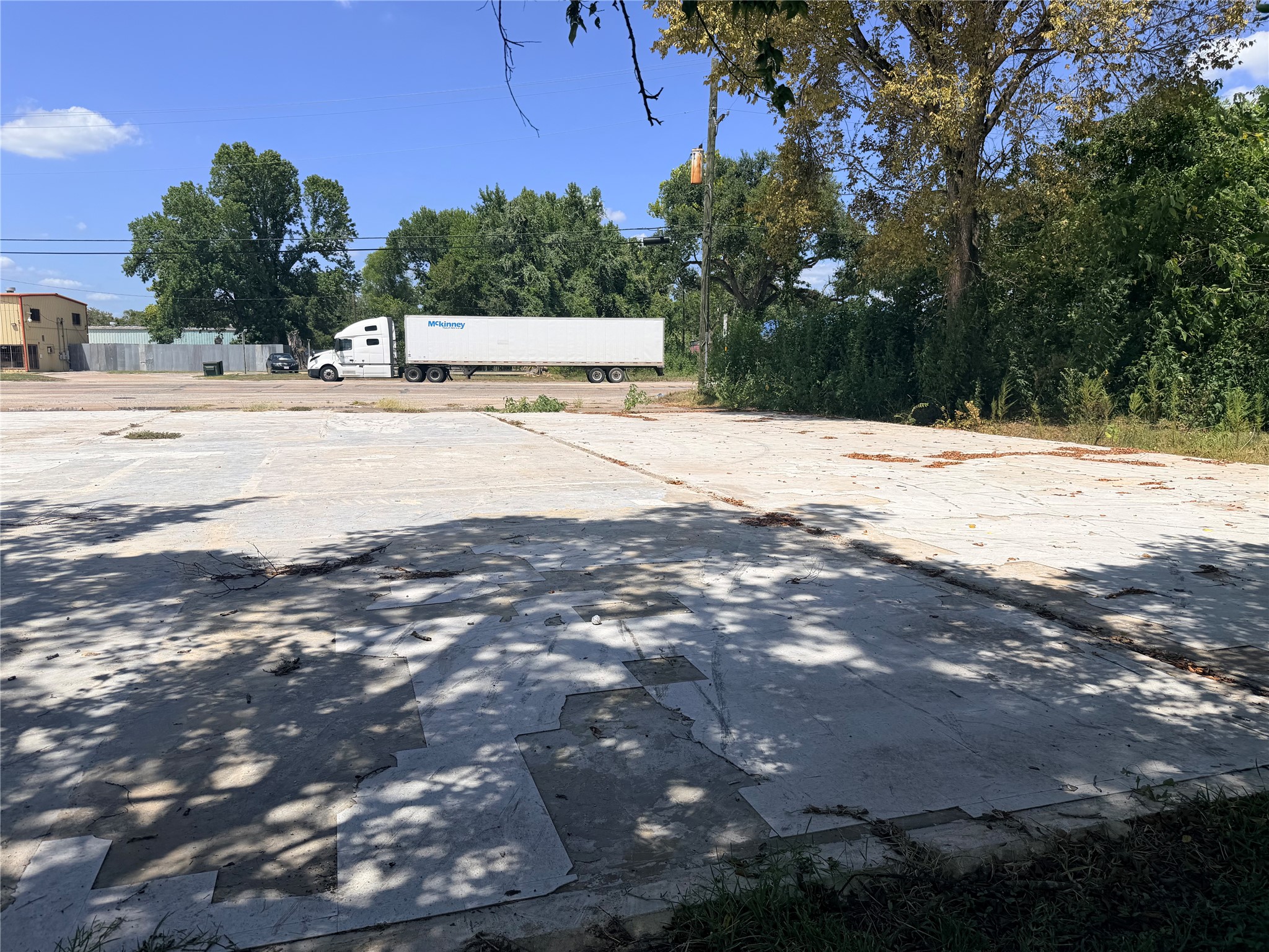 612 Highway 90 East Property Photo 5