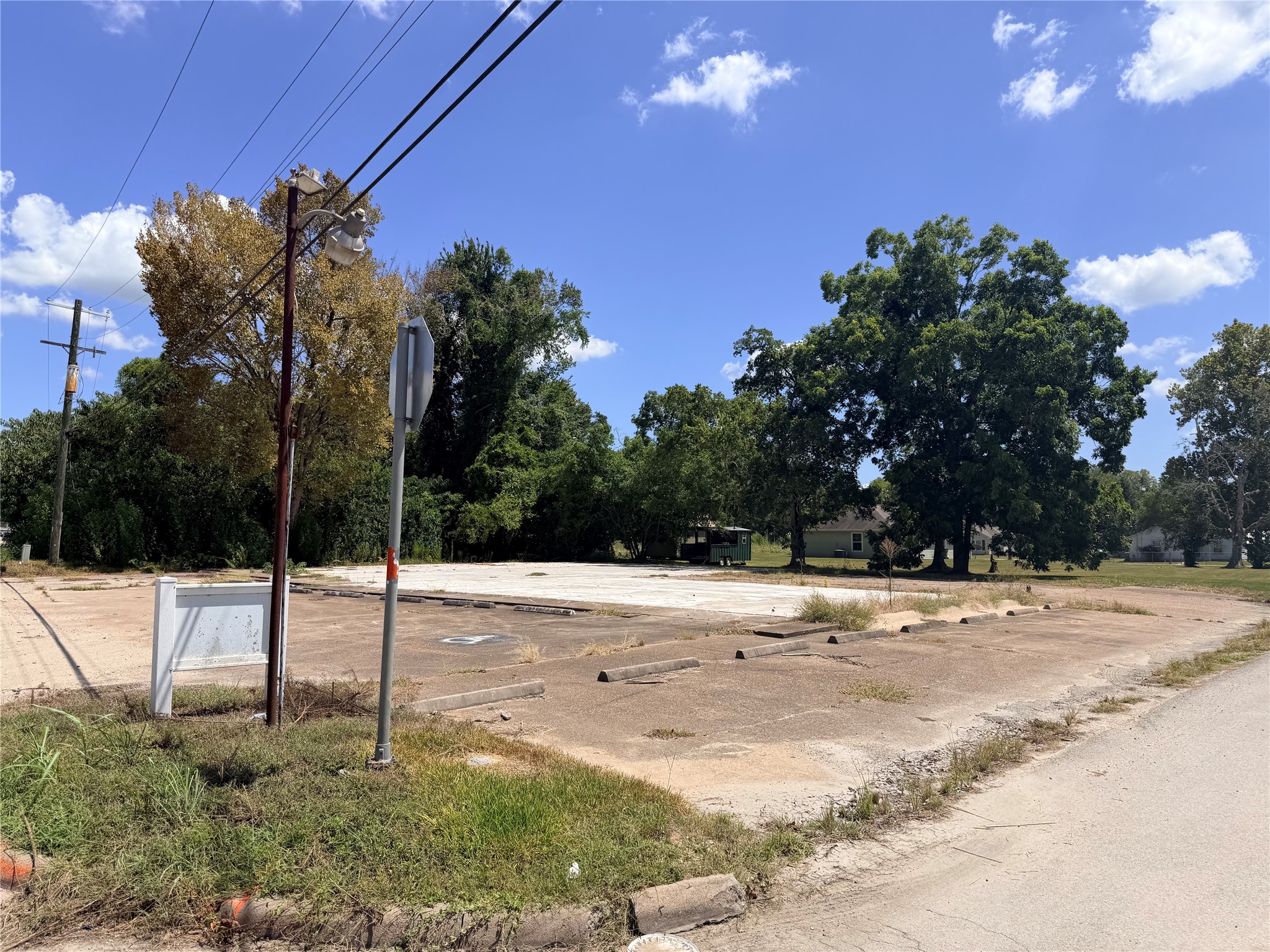 612 Highway 90 East Property Photo 9