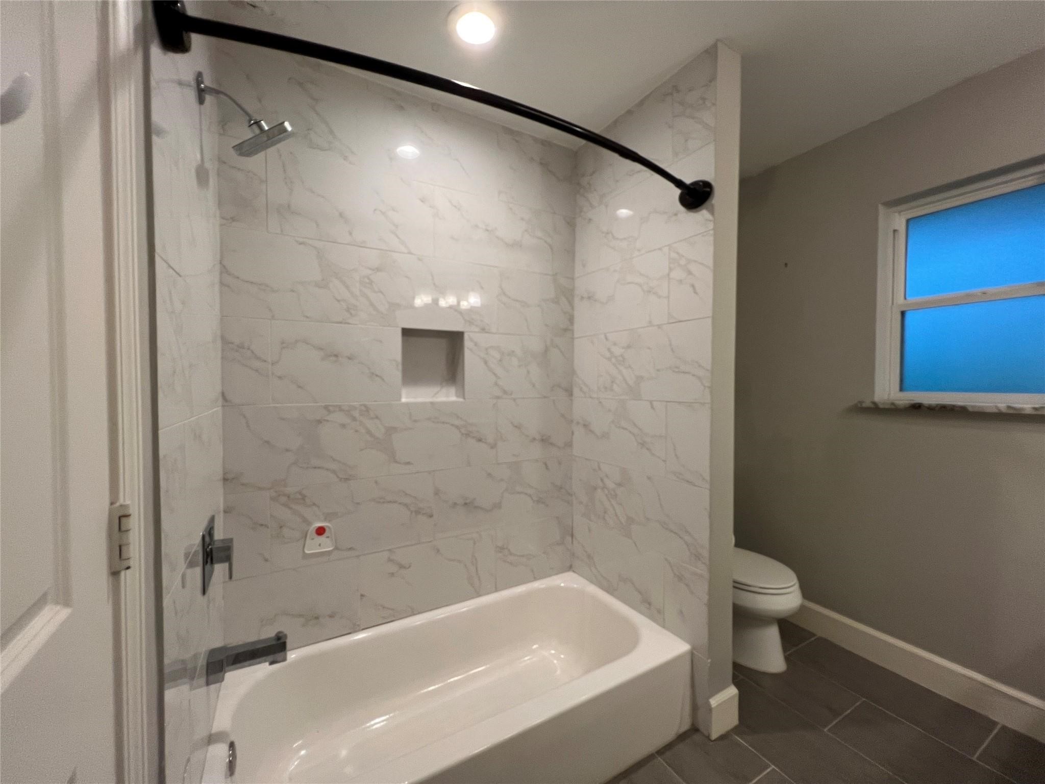 5122 Lymbar Drive Property Photo 9