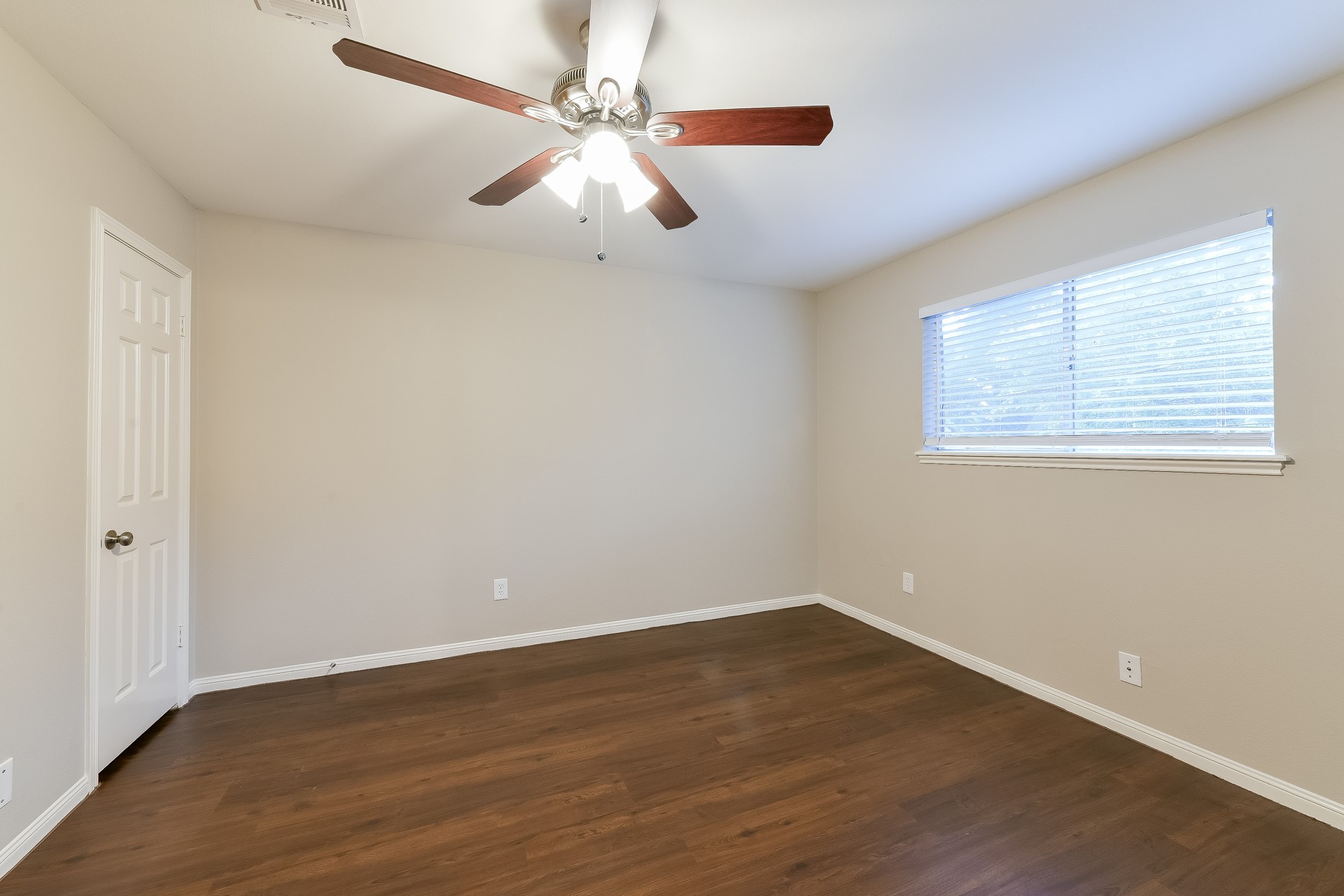 1710 Pine Gap Drive Property Photo 15