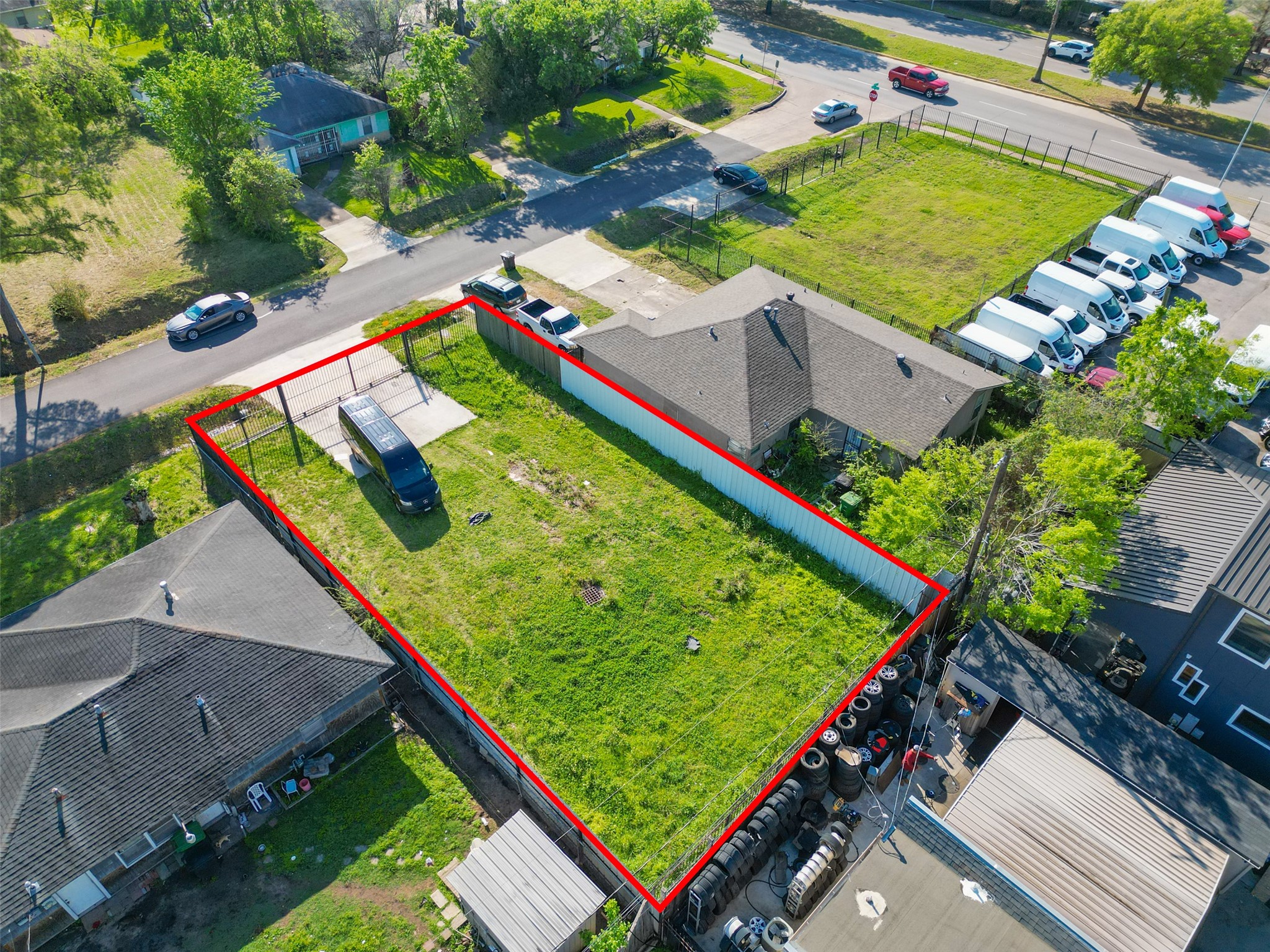3222 Jarvis Street Property Photo 1