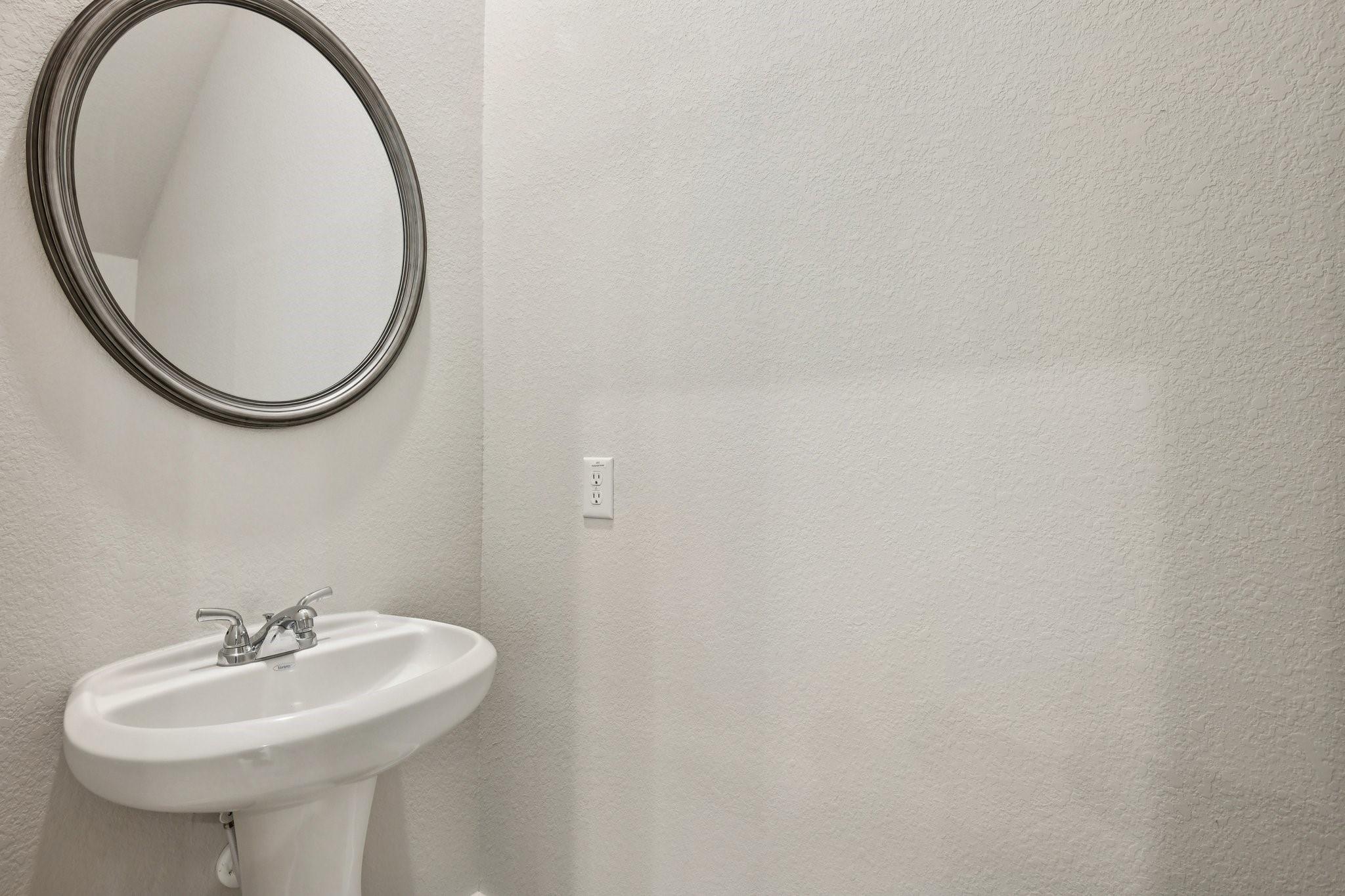 13214 Opera Drive Property Photo 9