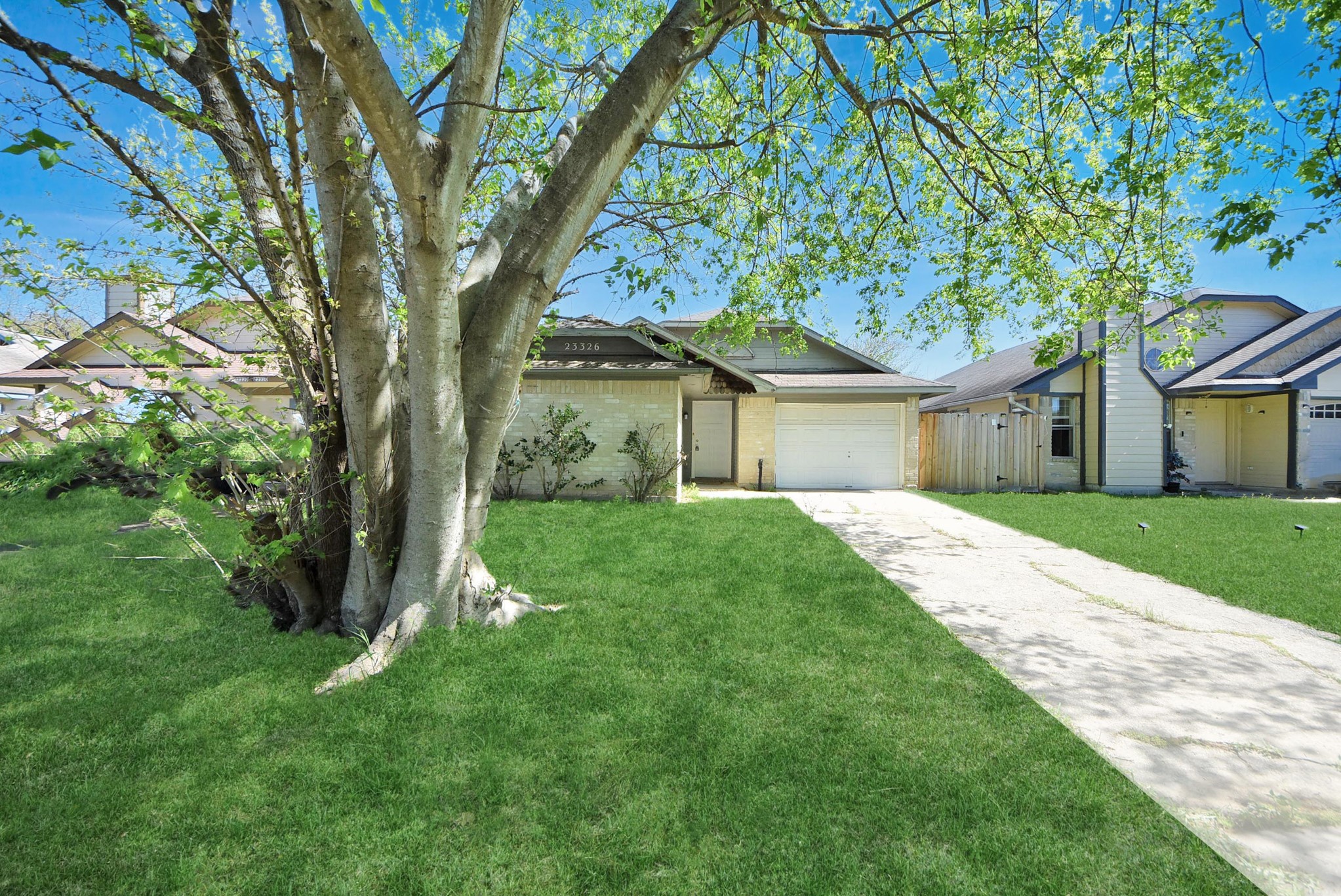 23326 Prairie Bird Drive Property Photo 1