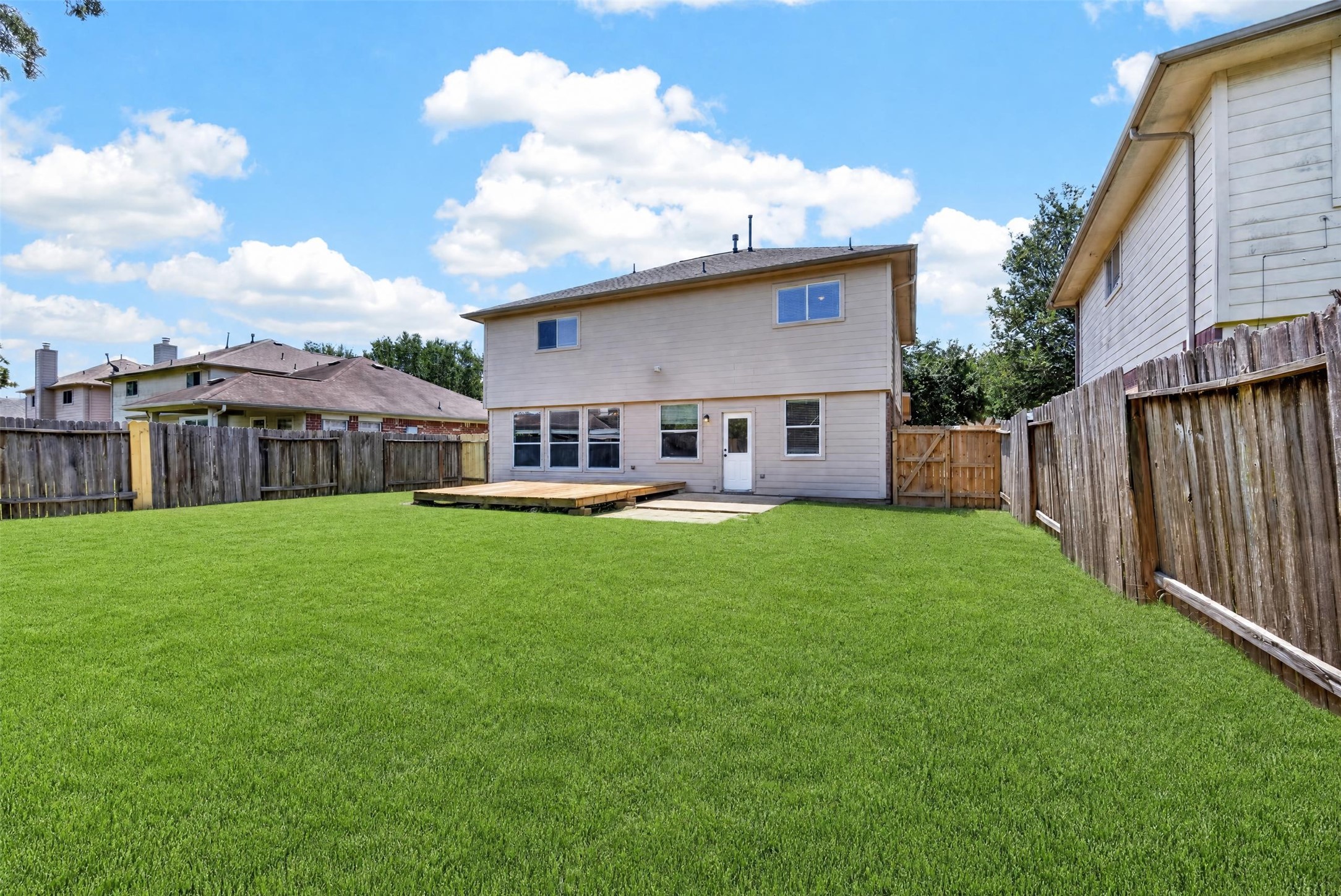 19246 Hopeview Court Property Photo 38