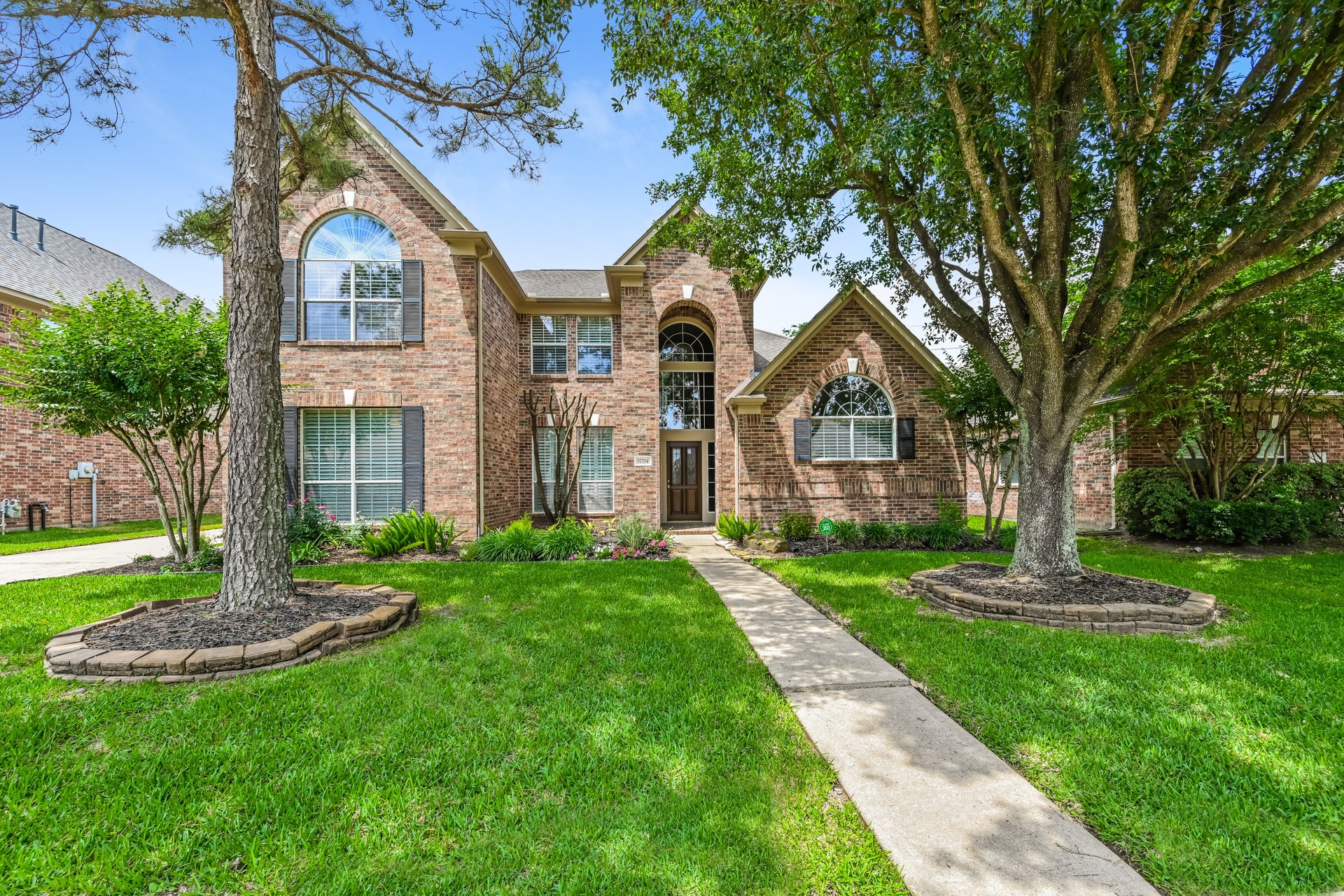 17714 Meadow Crossing Lane Property Photo 1