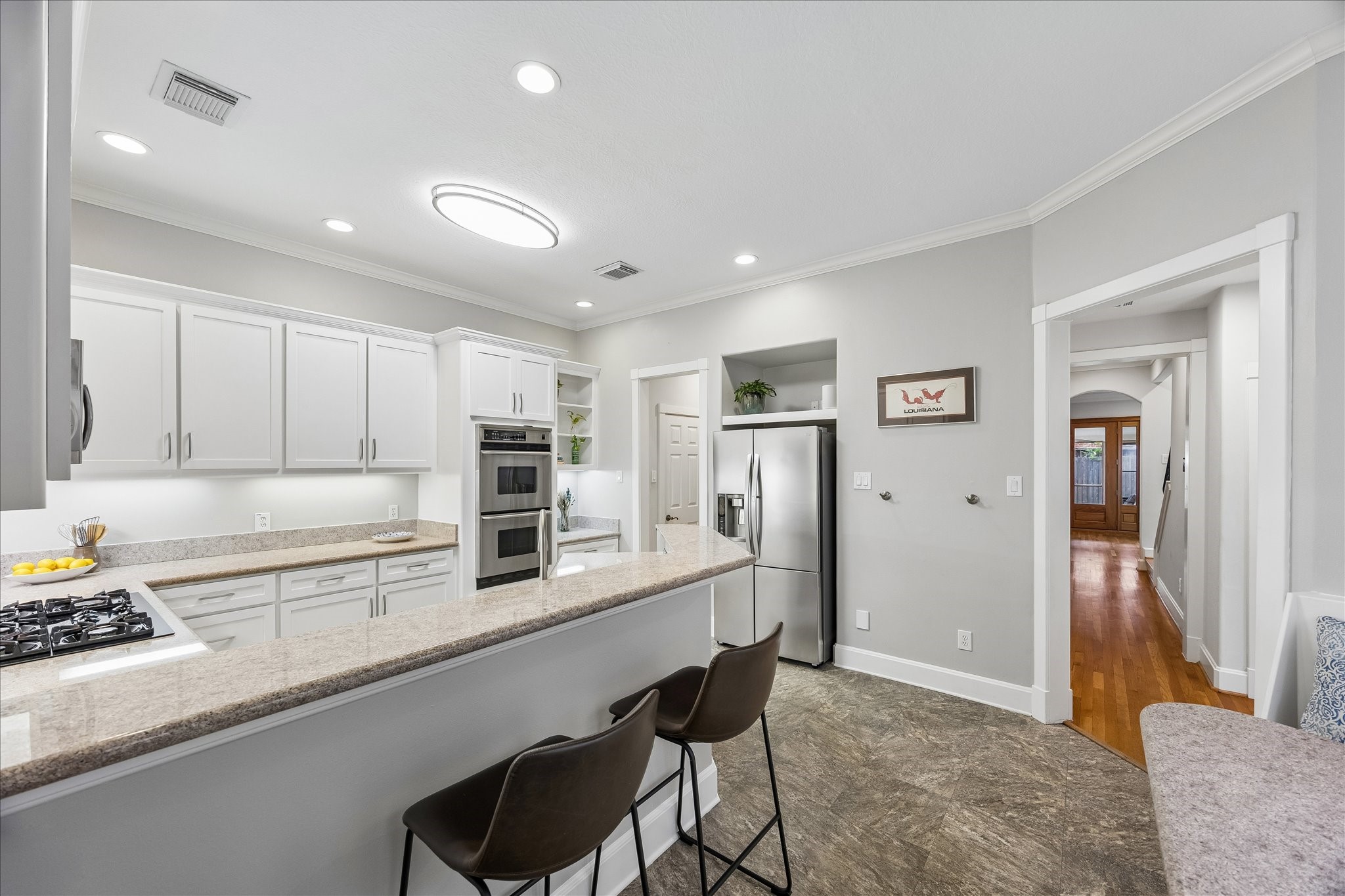 1614 Castle Court Property Photo 9