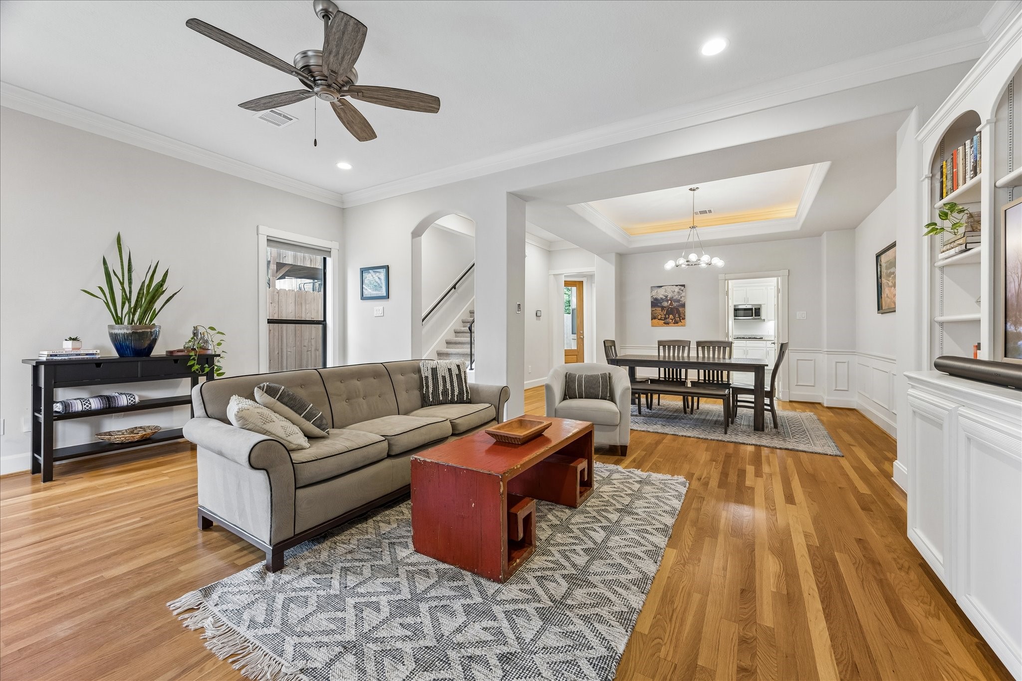 1614 Castle Court Property Photo 15