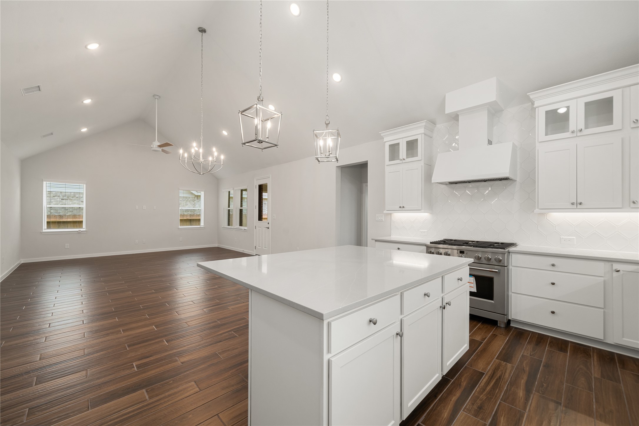 2615 Clapbread Lane Property Photo 6