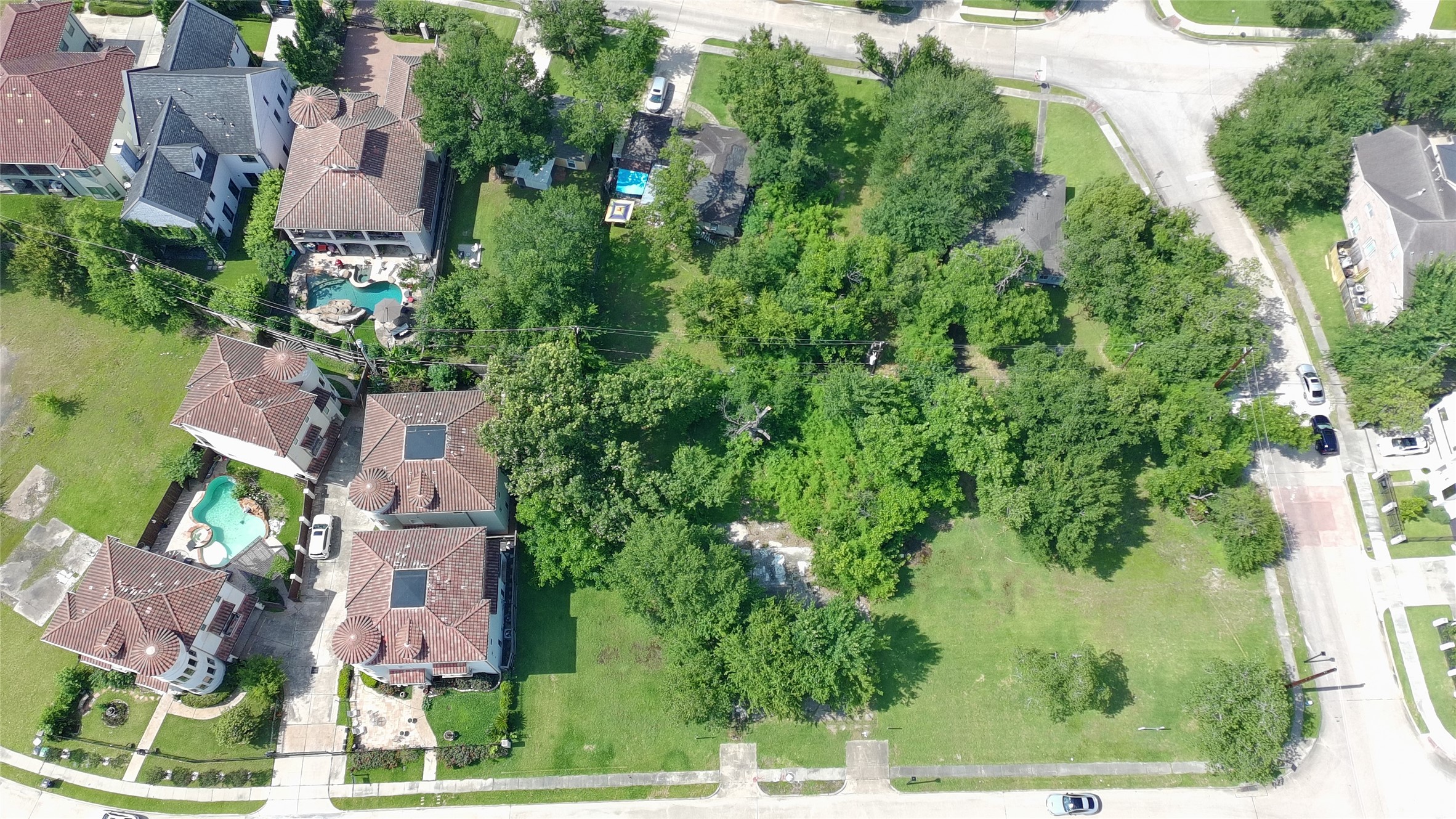 5514 Mcculloch Circle Property Photo 2