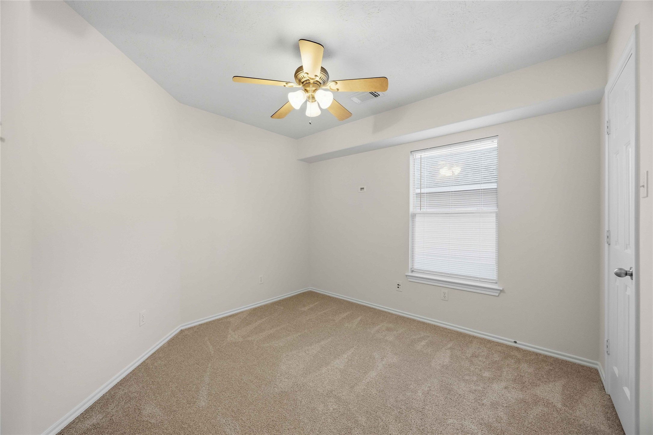 16119 Sandy Path Lane Property Photo 22