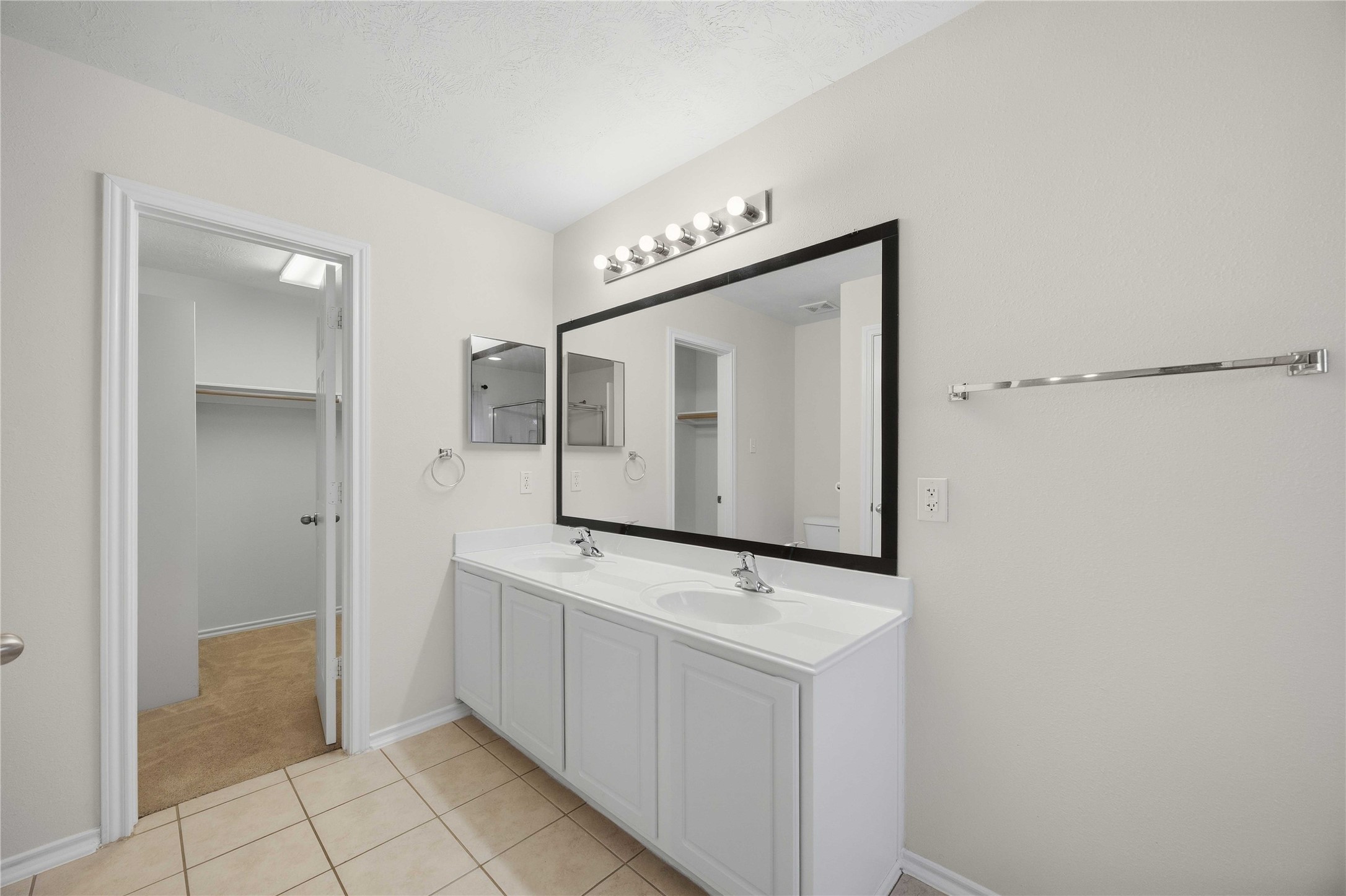 16119 Sandy Path Lane Property Photo 24
