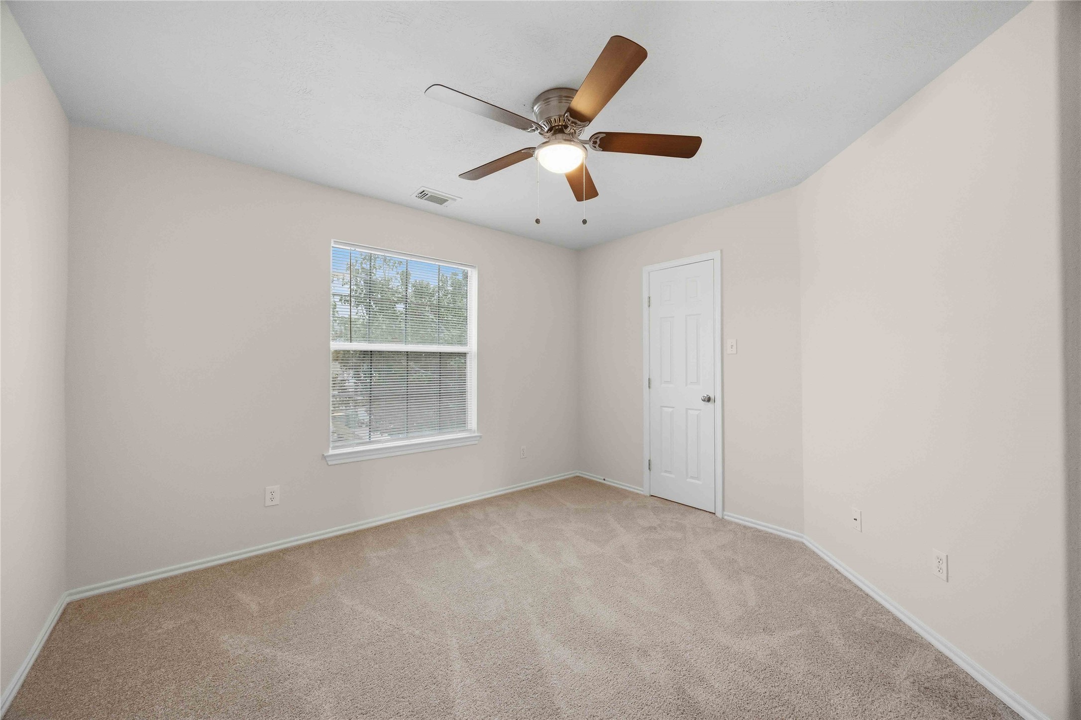 16119 Sandy Path Lane Property Photo 27