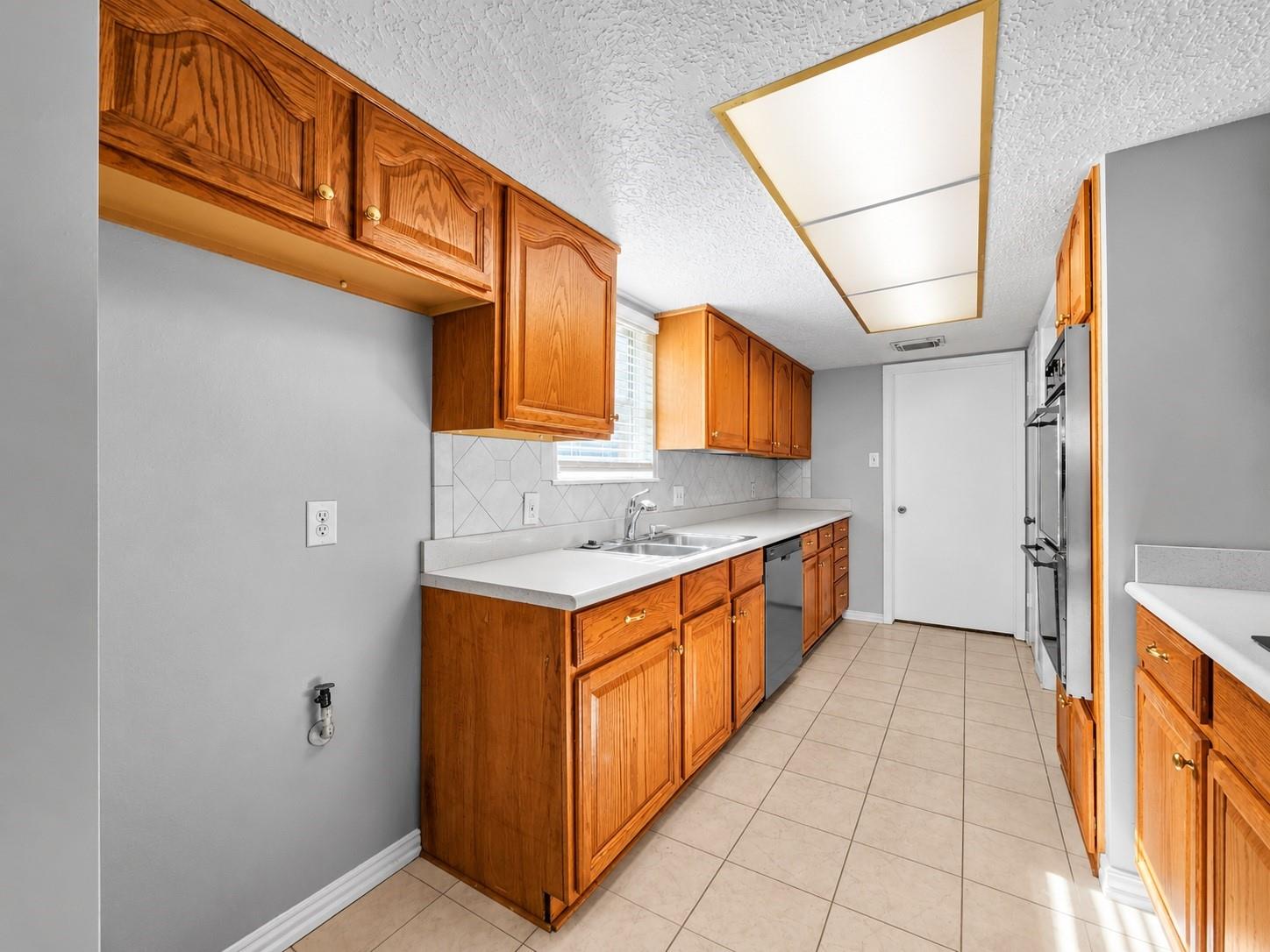 13414 Marceau Drive Property Photo 13