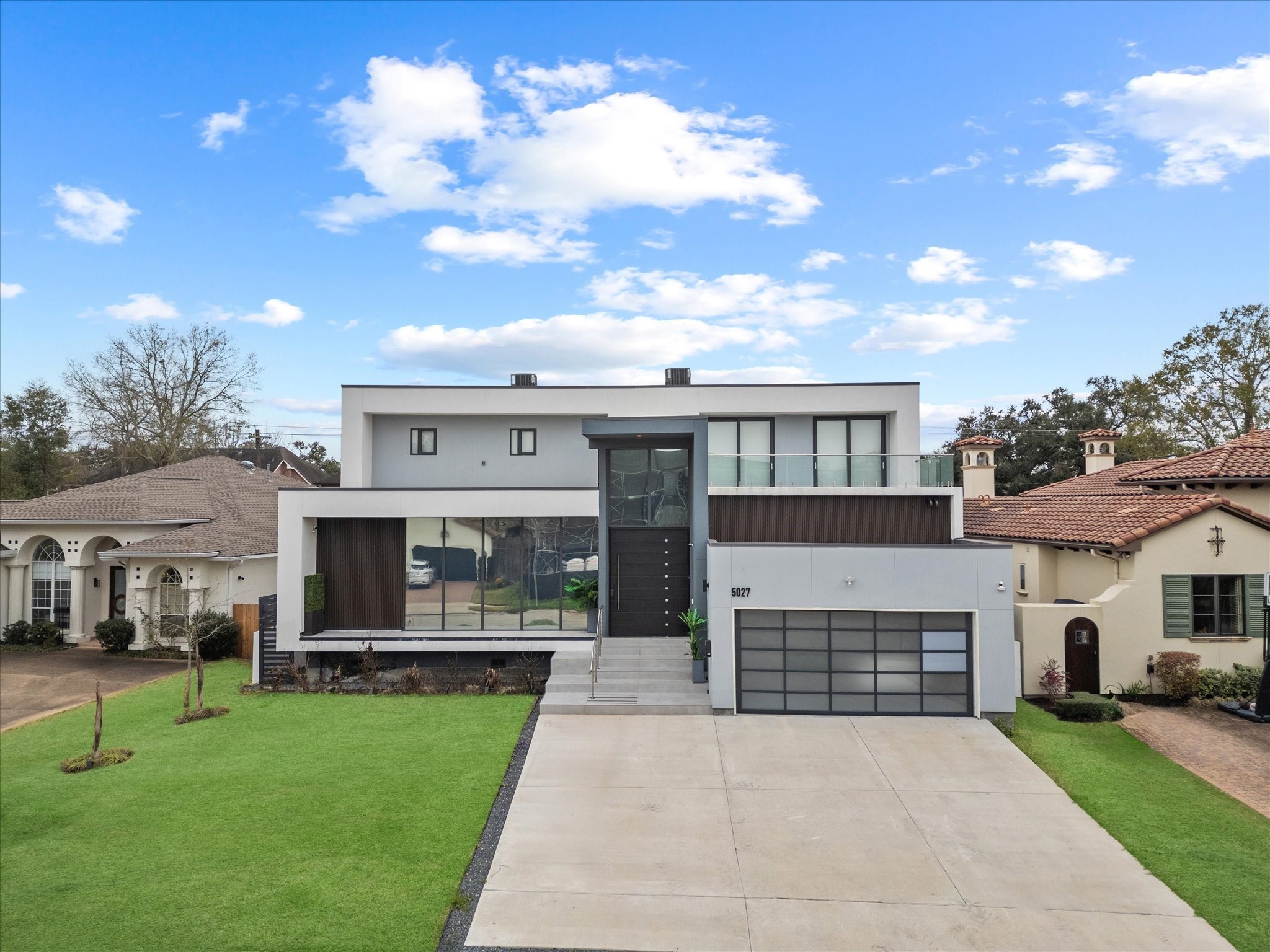 5027 Jackwood Street Property Photo