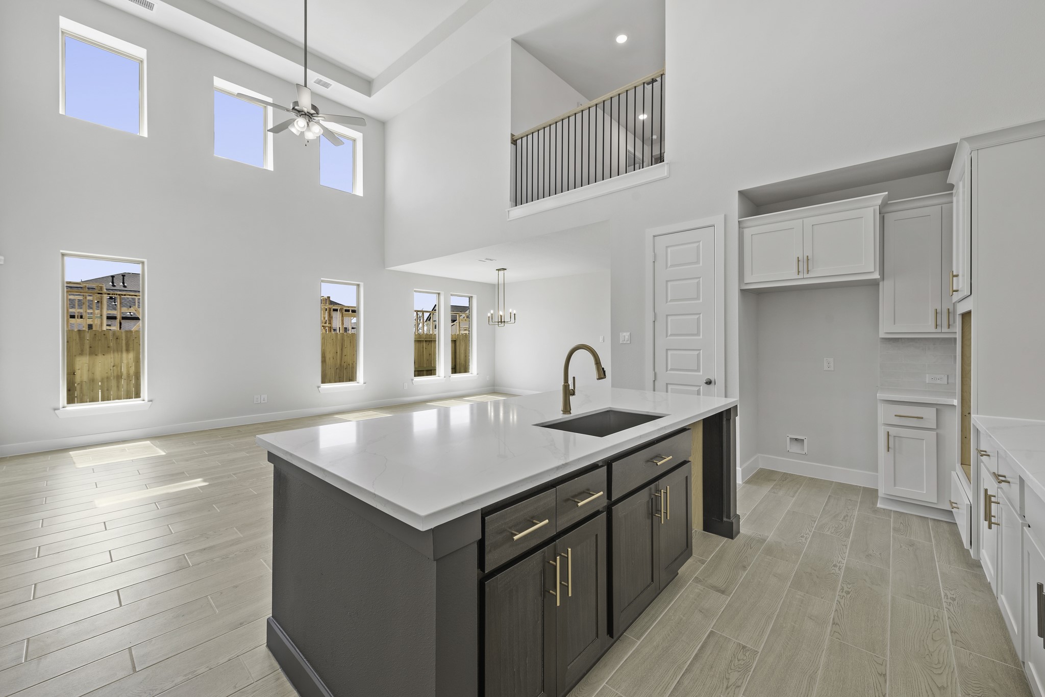 26807 Stardust Meadow Court Property Photo 6