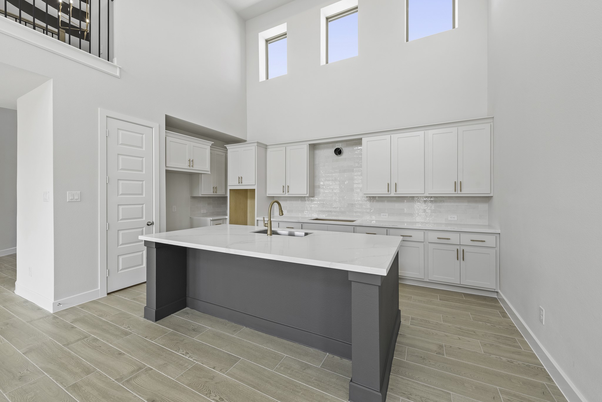 26807 Stardust Meadow Court Property Photo 10