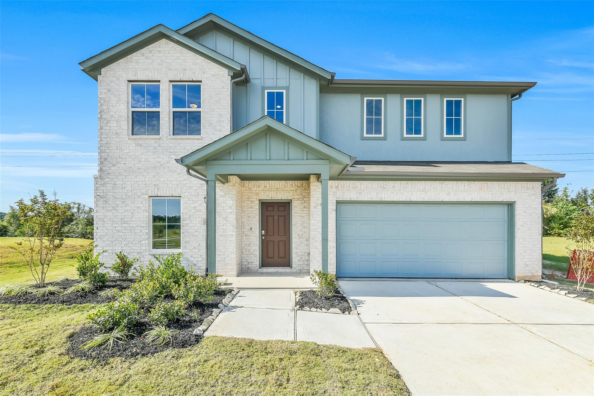 4418 Long Leaf Bend Boulevard, Pinehurst TX 77362 Property Photo 1