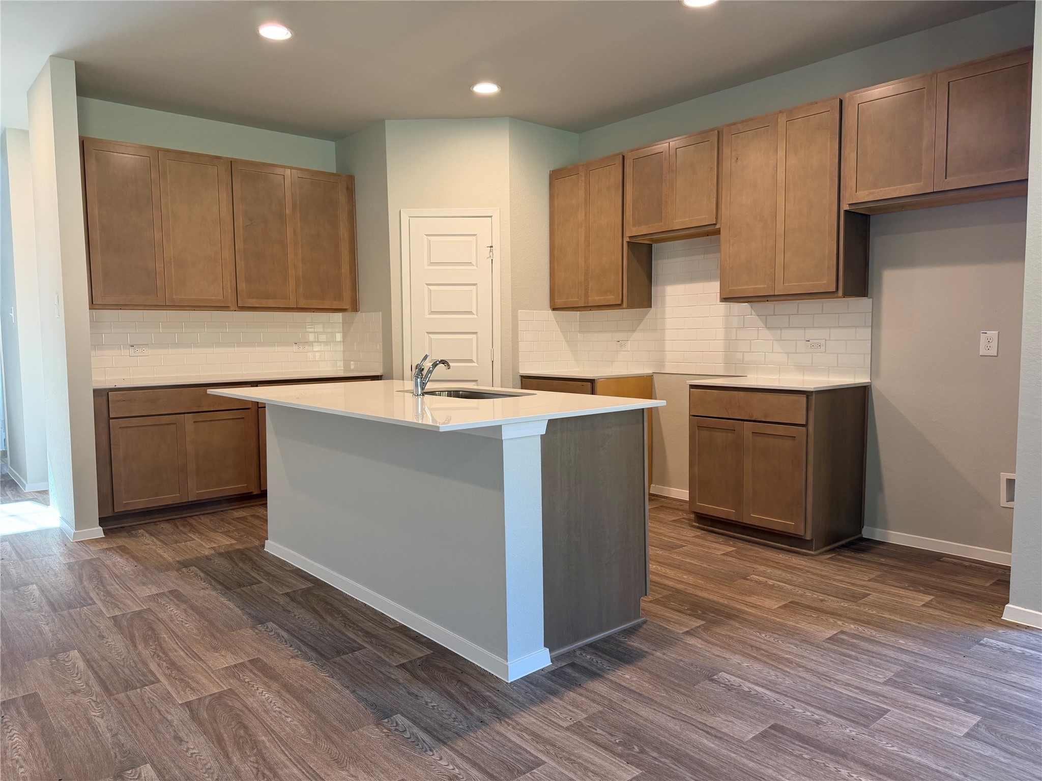 4418 Long Leaf Bend Boulevard Property Photo 2