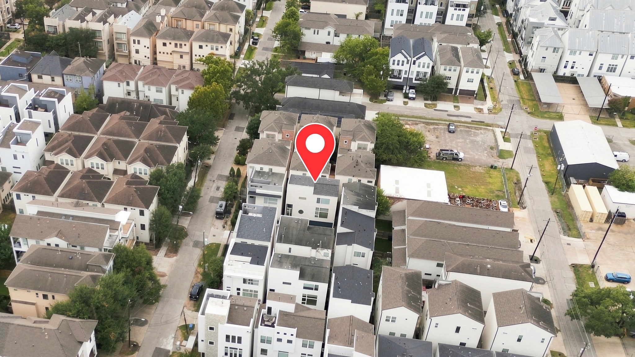 5628 Kiam Street B Property Photo 2