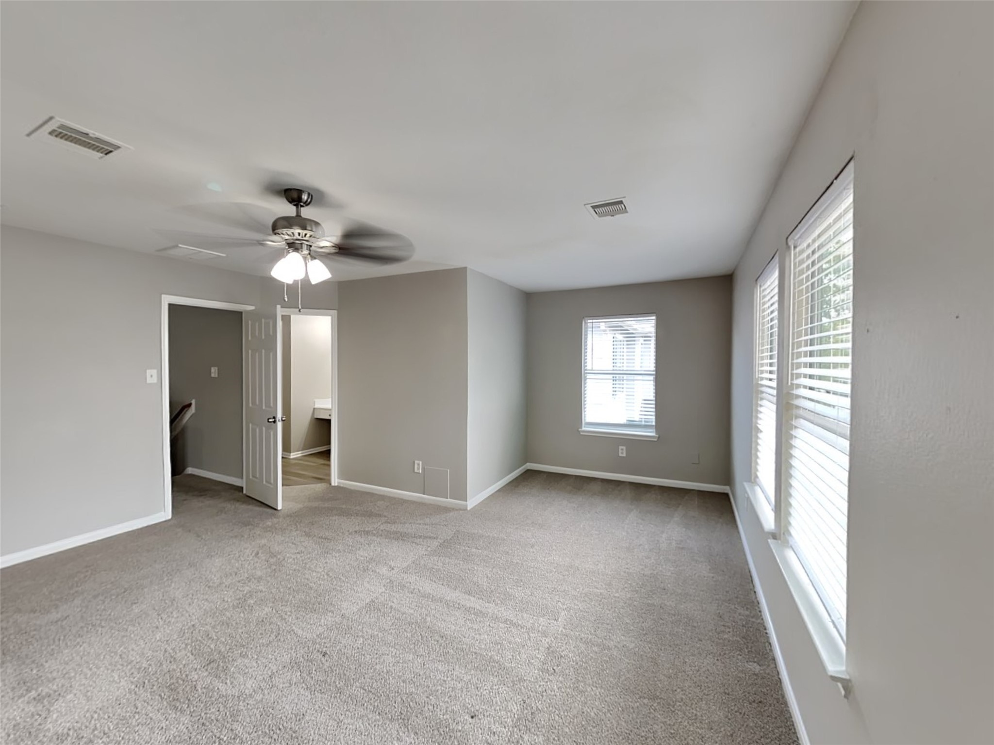 7711 Cypress Edge Drive Property Photo 7