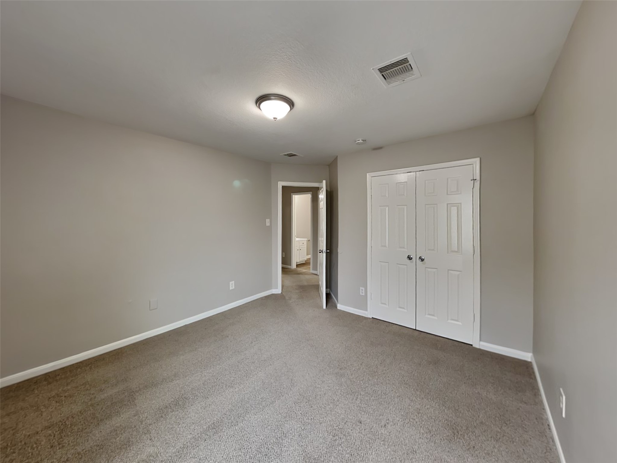 7711 Cypress Edge Drive Property Photo 14