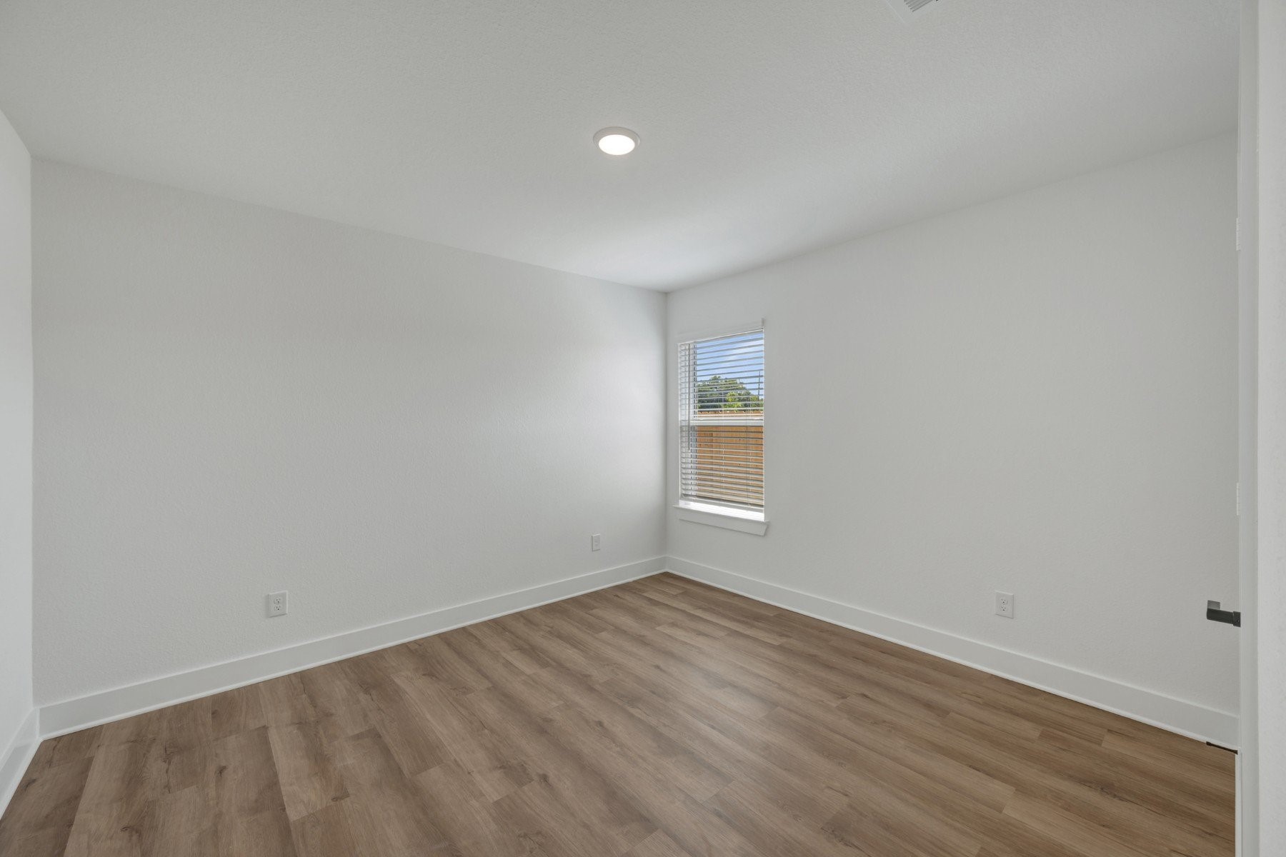 2211 Lone Bronco Boulevard Property Photo 18