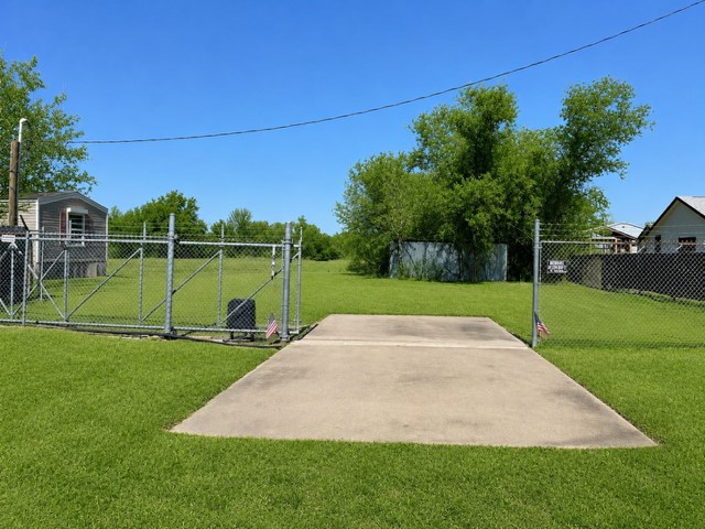801 Genoa Red Bluff Road Property Photo 1