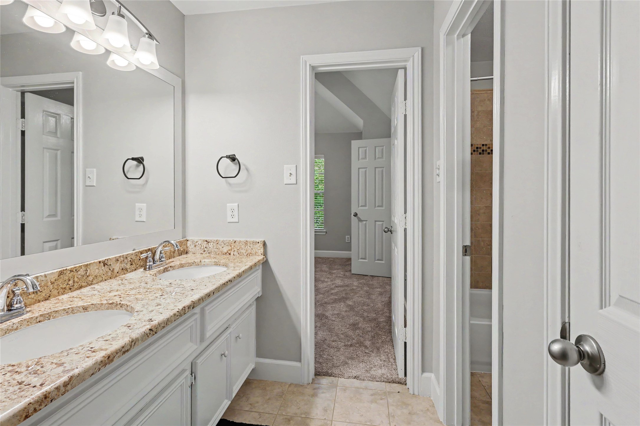 18407 Teal Creek Drive Property Photo 31