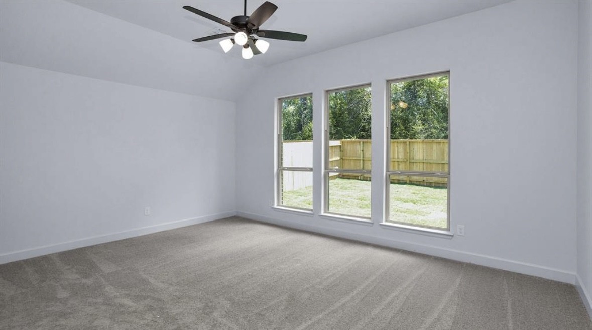 535 Oakview Bend Drive Property Photo 5
