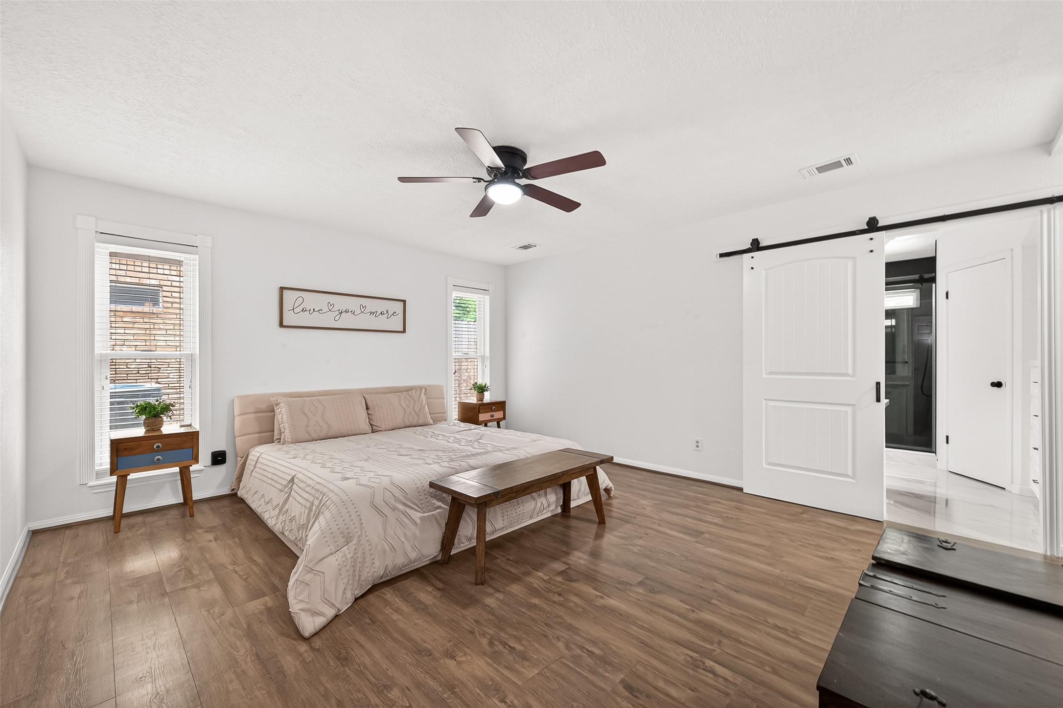12302 S Moorcreek Drive Property Photo 13