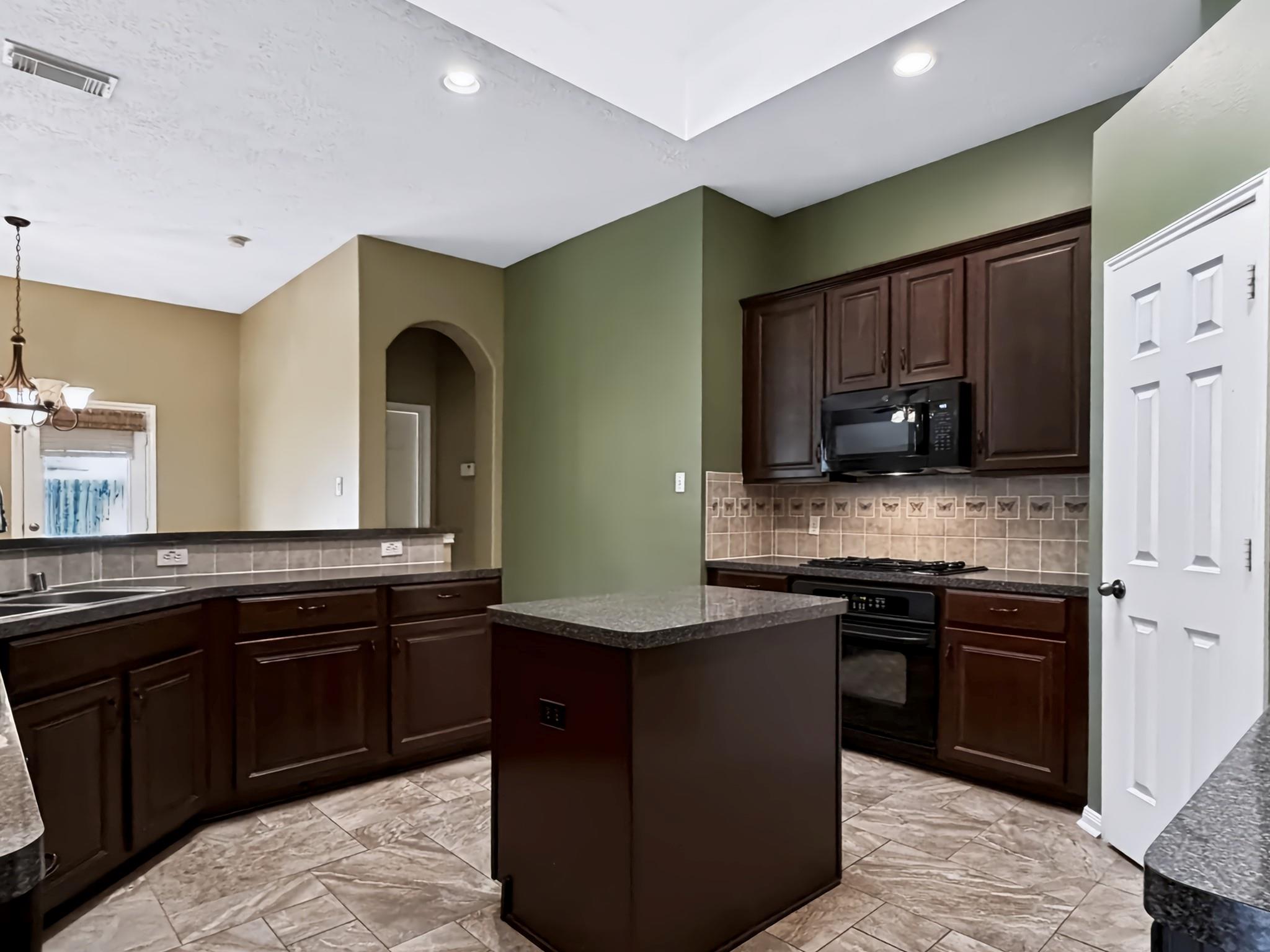 5810 Larch Leaf Lane, Richmond Tx 77469 Property Photo 11