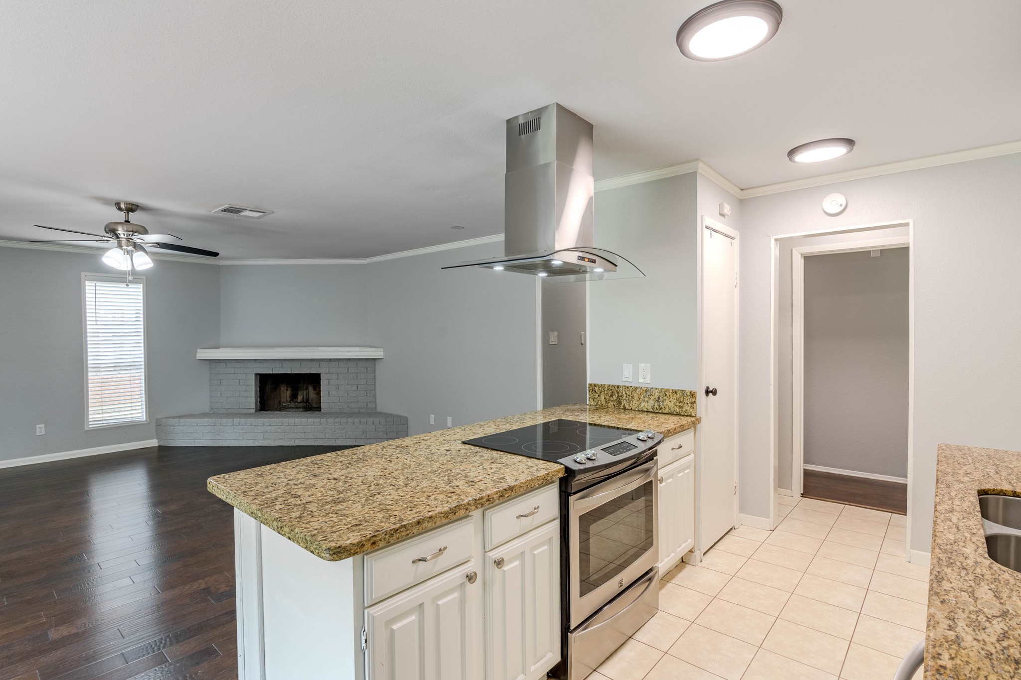 6 Basal Briar Court Property Photo 11