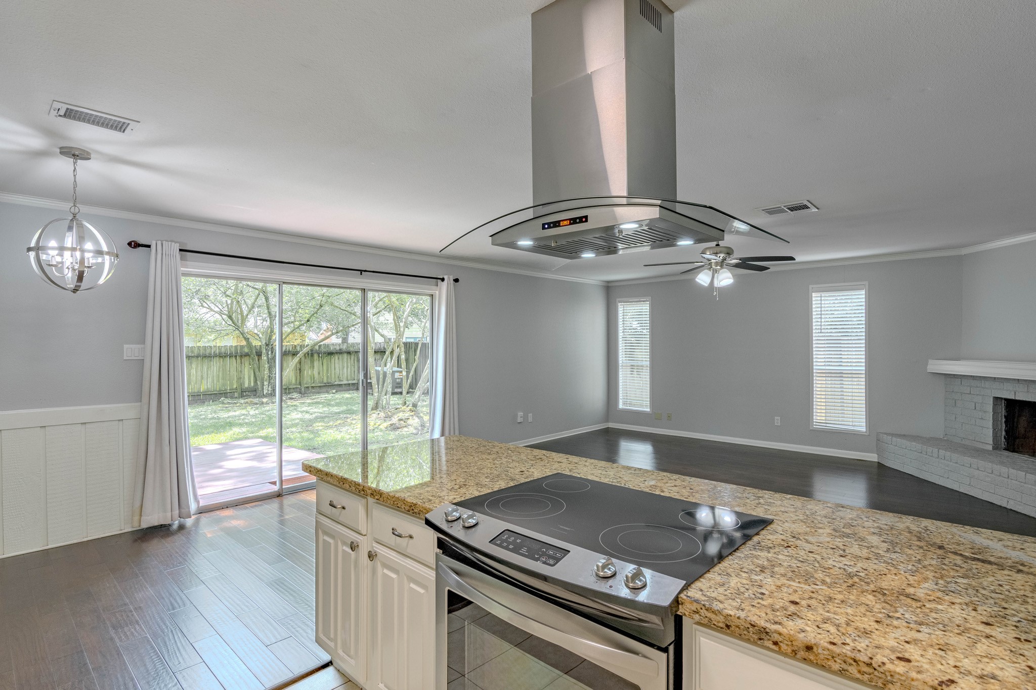 6 Basal Briar Court Property Photo 13